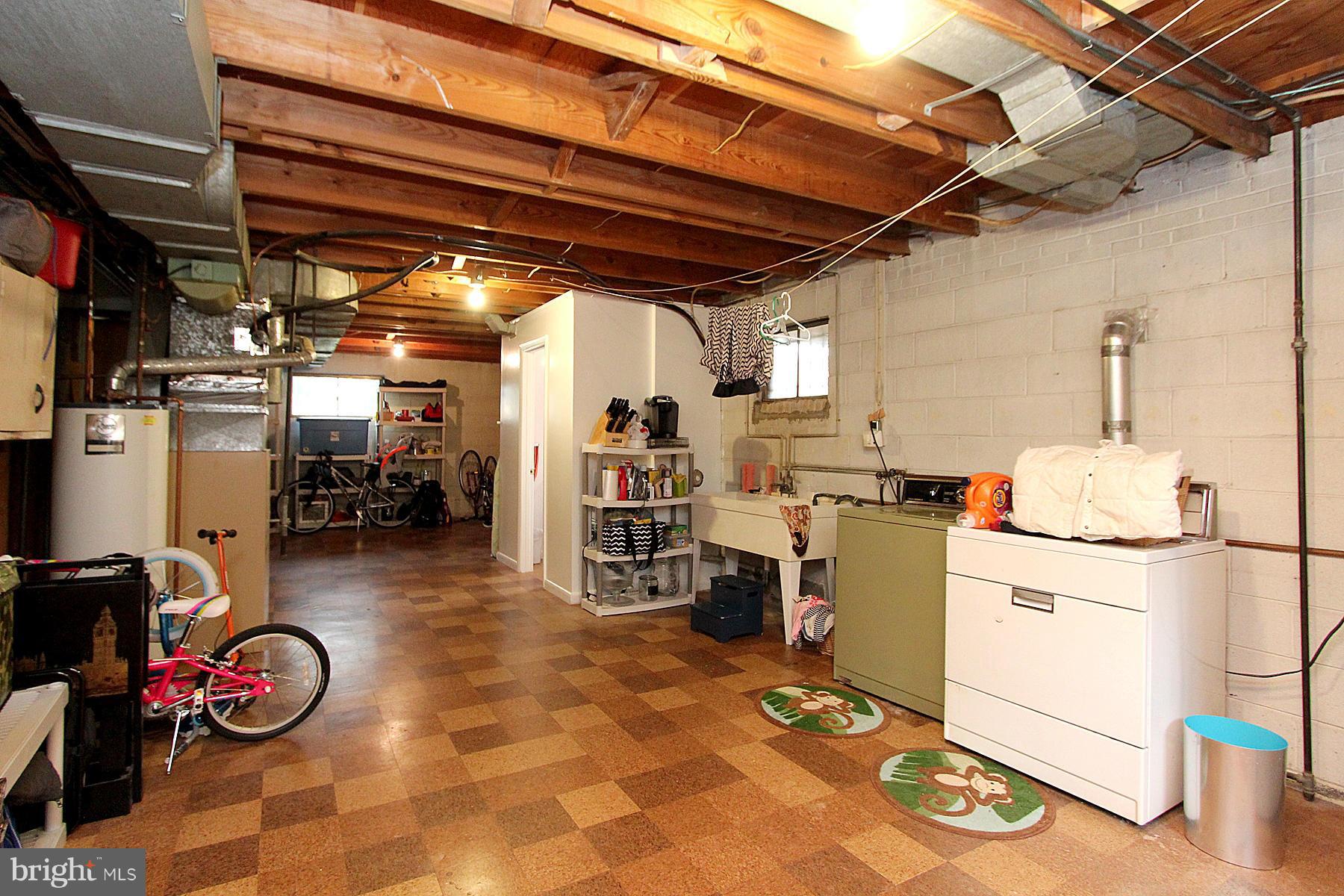 SOUTH FOUR CORNERS - Residential