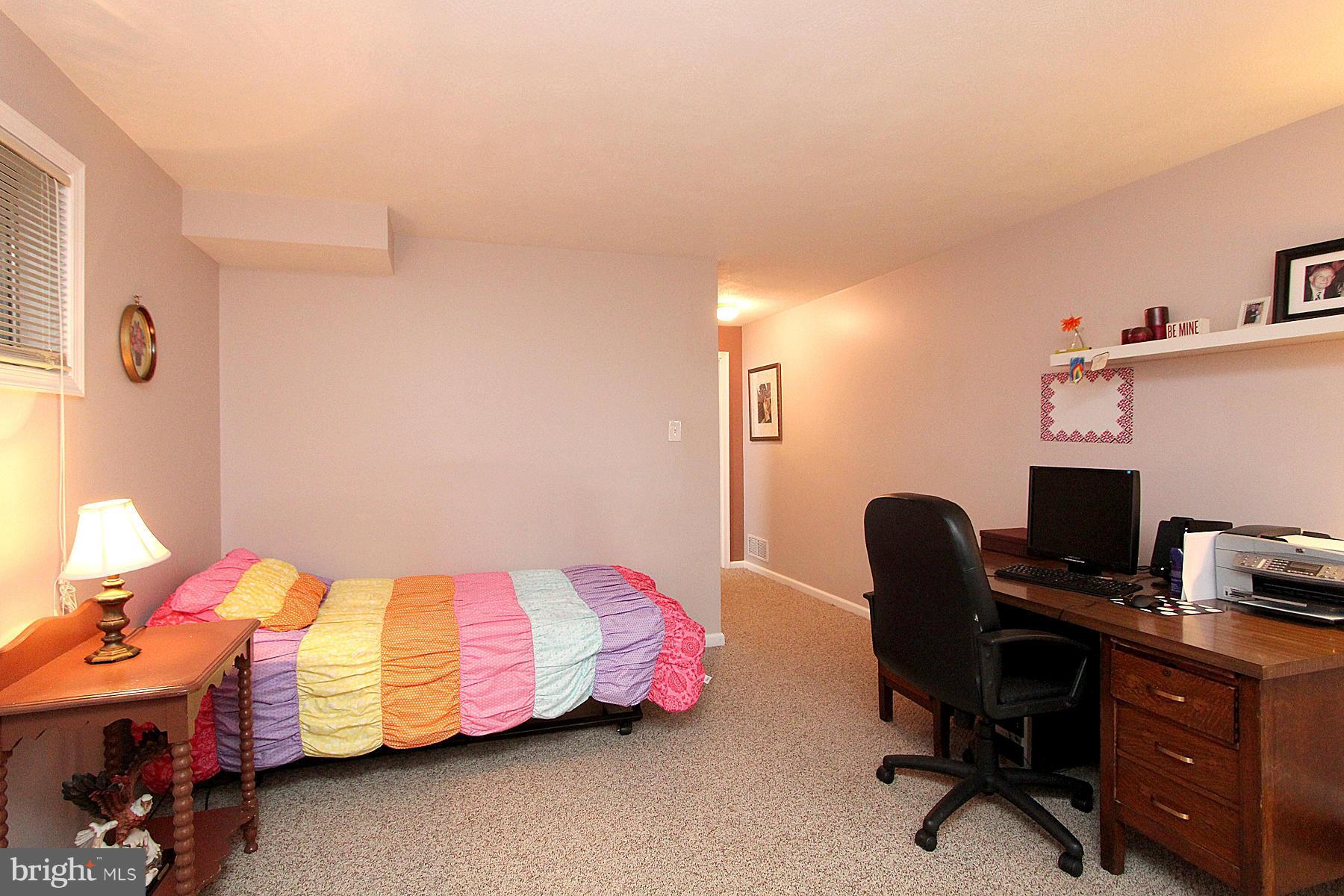 SOUTH FOUR CORNERS - Residential