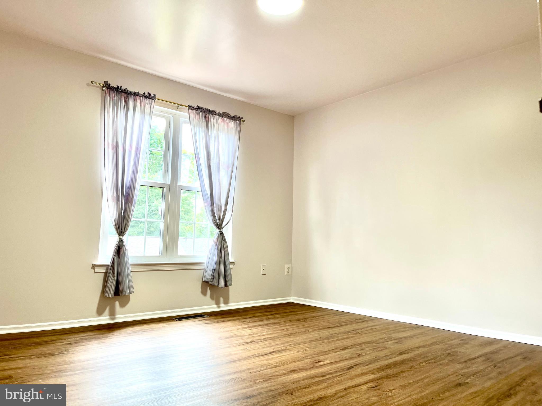 BURKE CENTRE CONSERVANCY - Residential