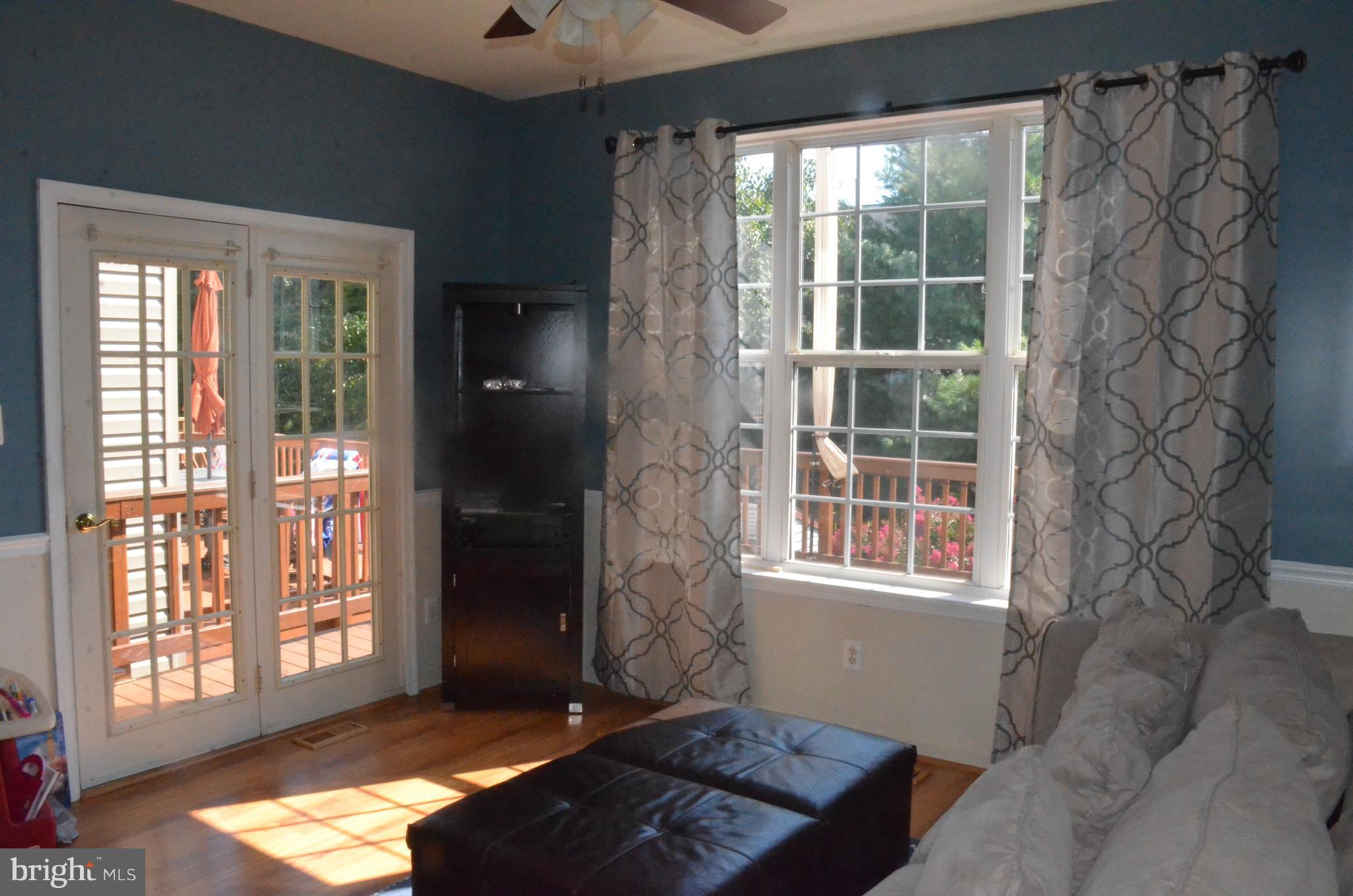 HICKORY OVERLOOK - Residential Lease