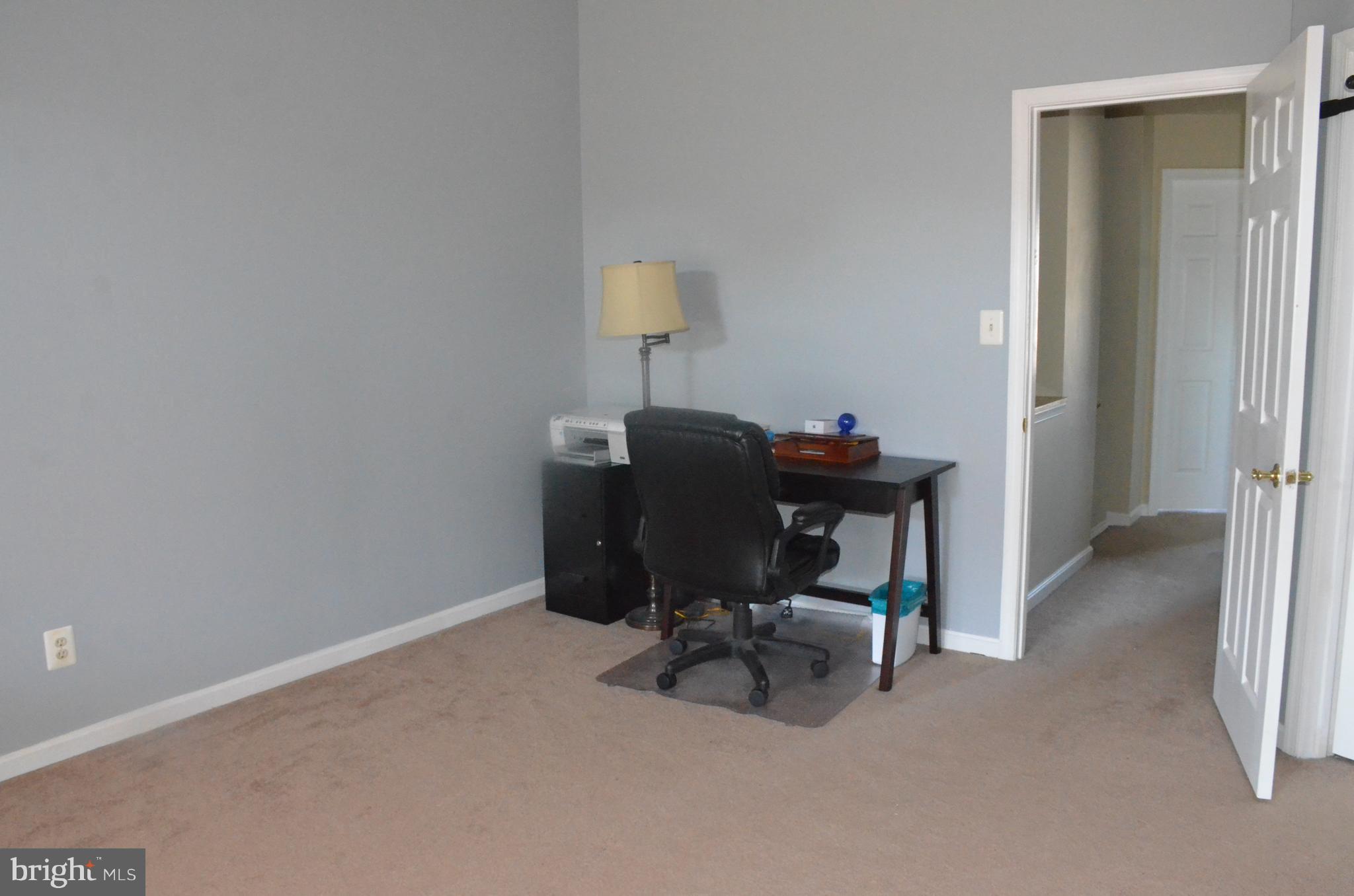 HICKORY OVERLOOK - Residential Lease