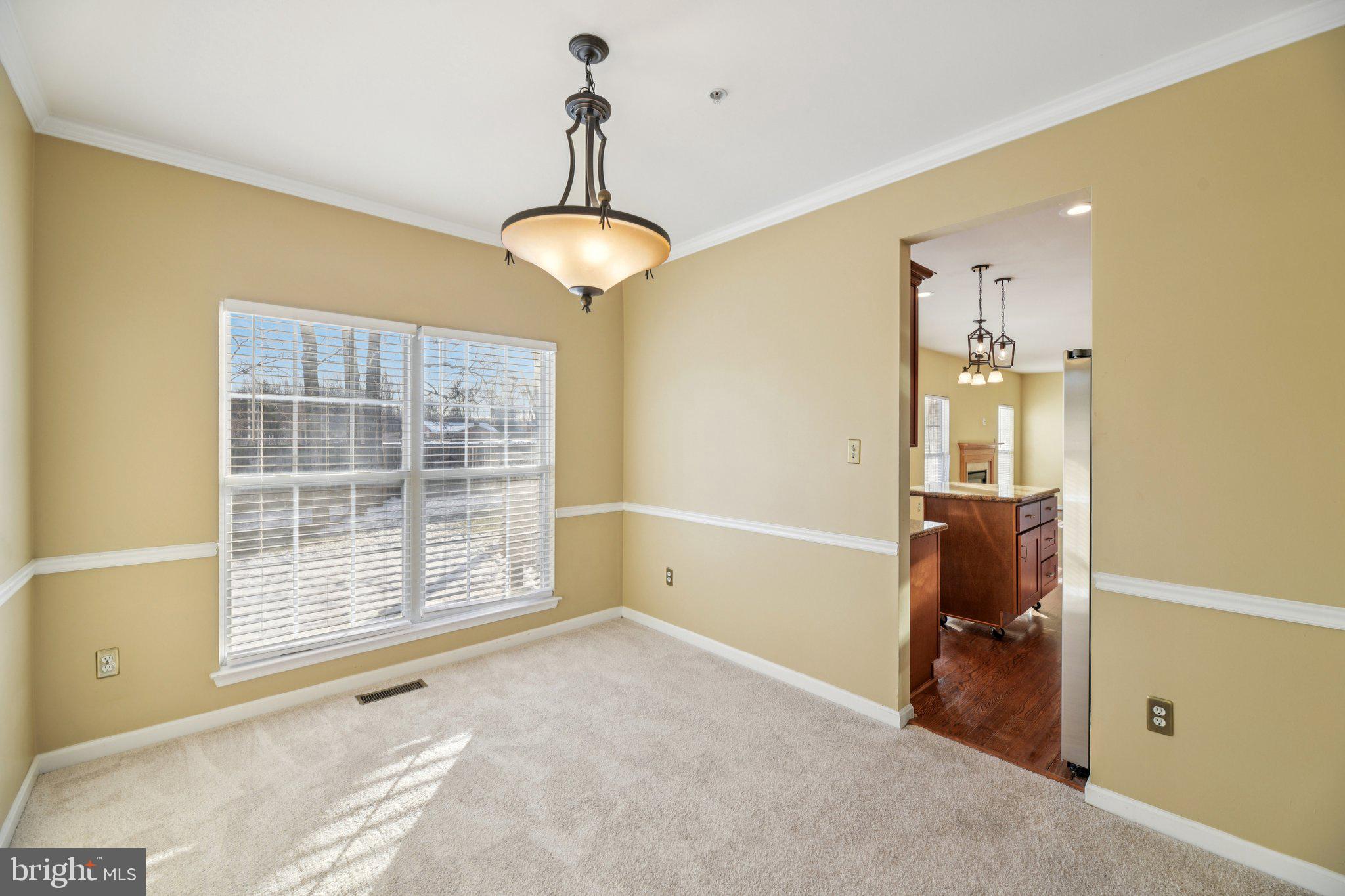 OLD STAGE KNOLLS - Residential Lease