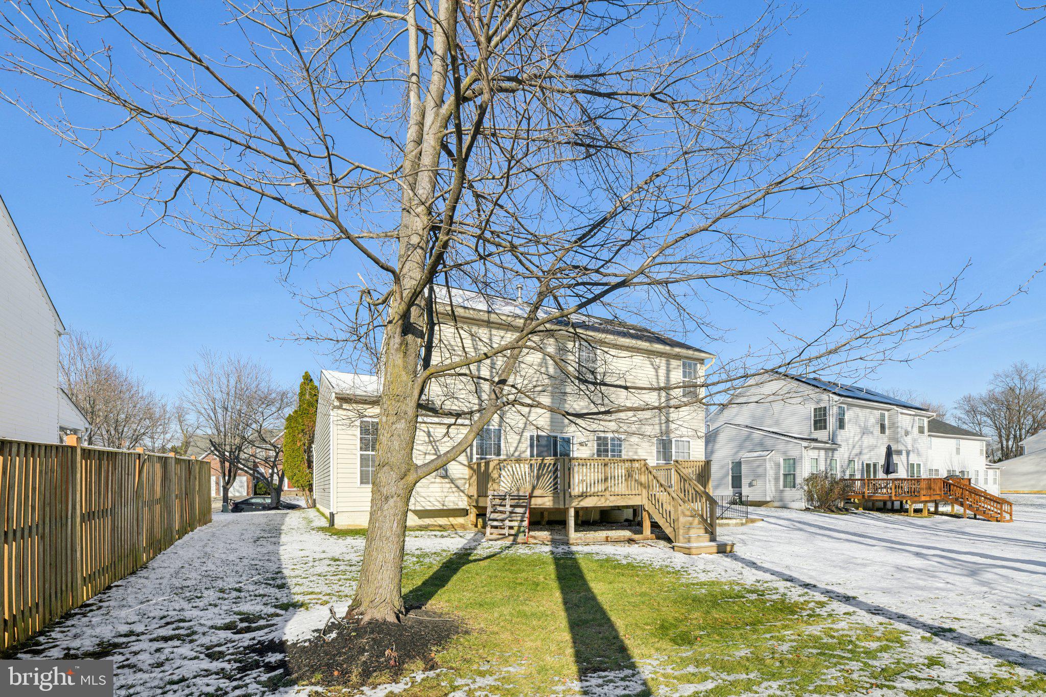 OLD STAGE KNOLLS - Residential Lease