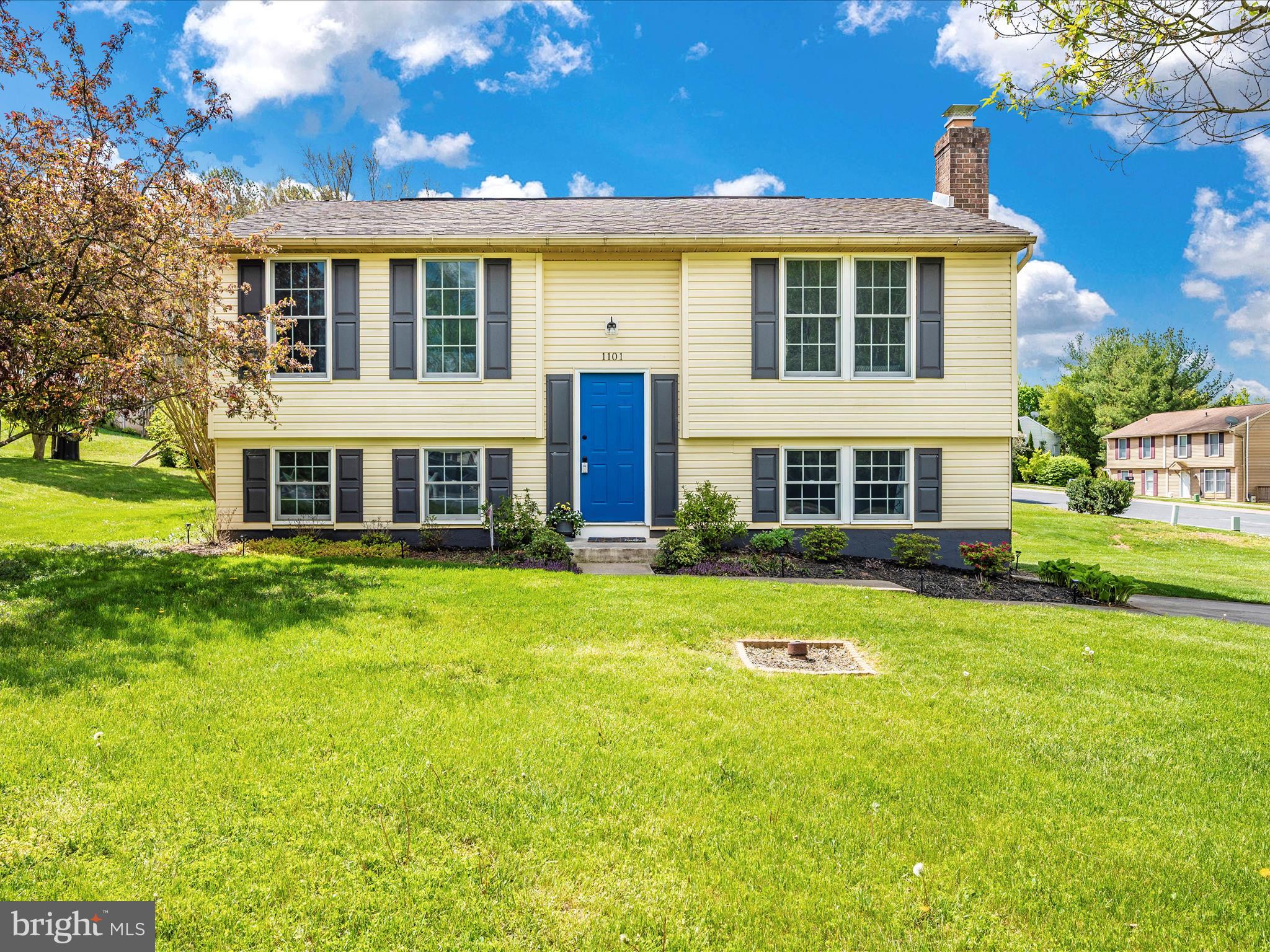 WASHINGTON CENTER - Residential