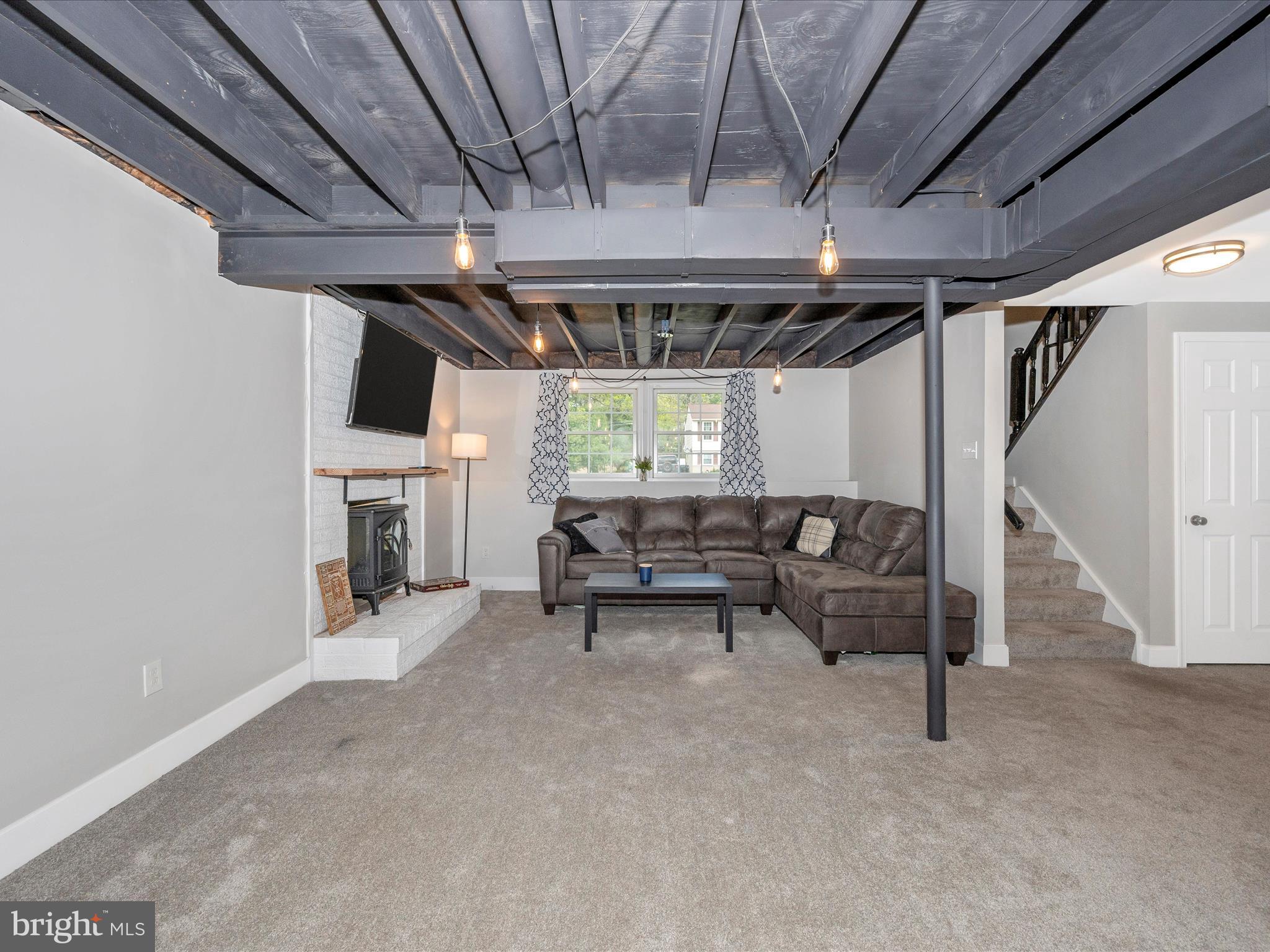 WASHINGTON CENTER - Residential