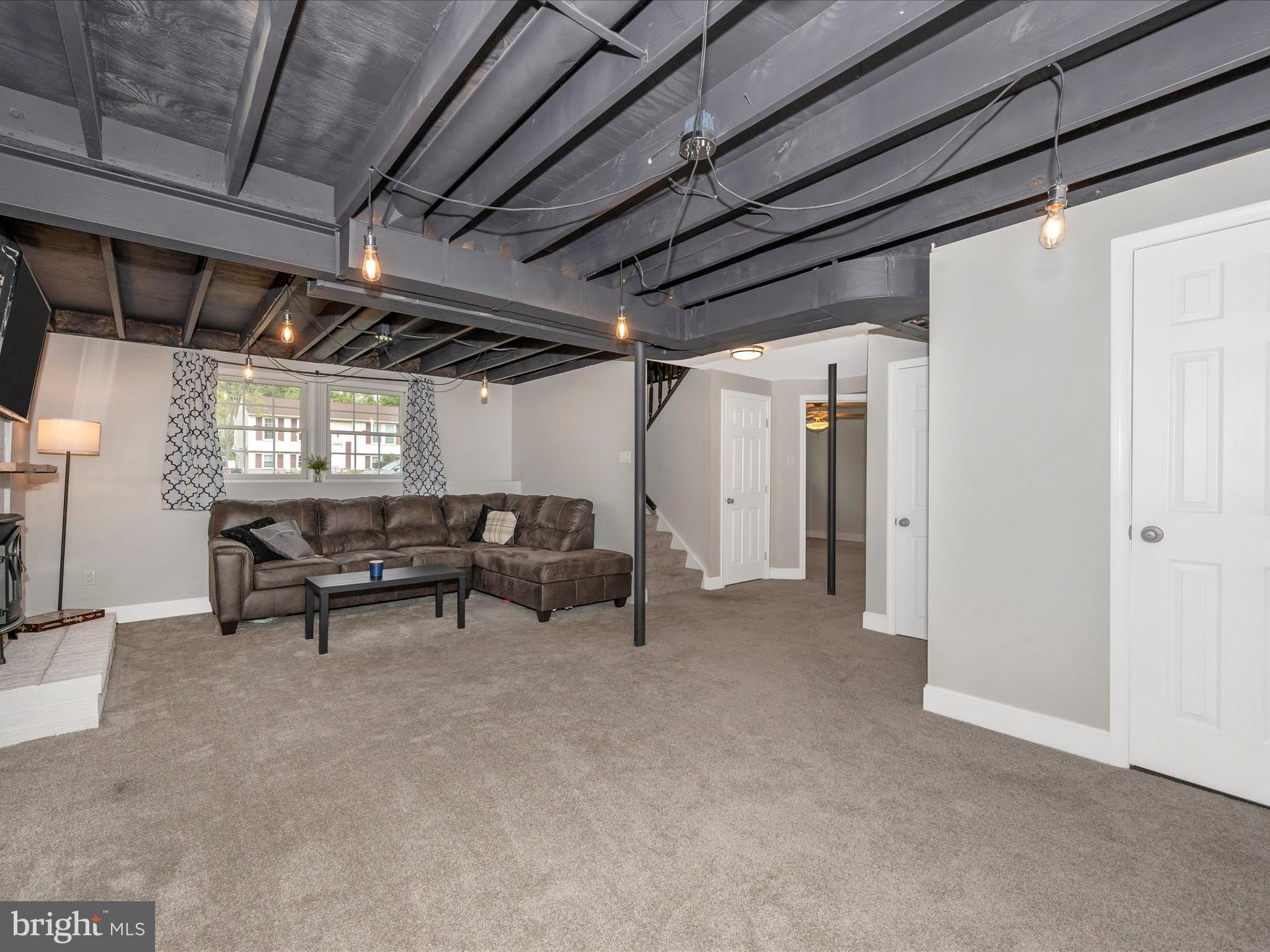 WASHINGTON CENTER - Residential