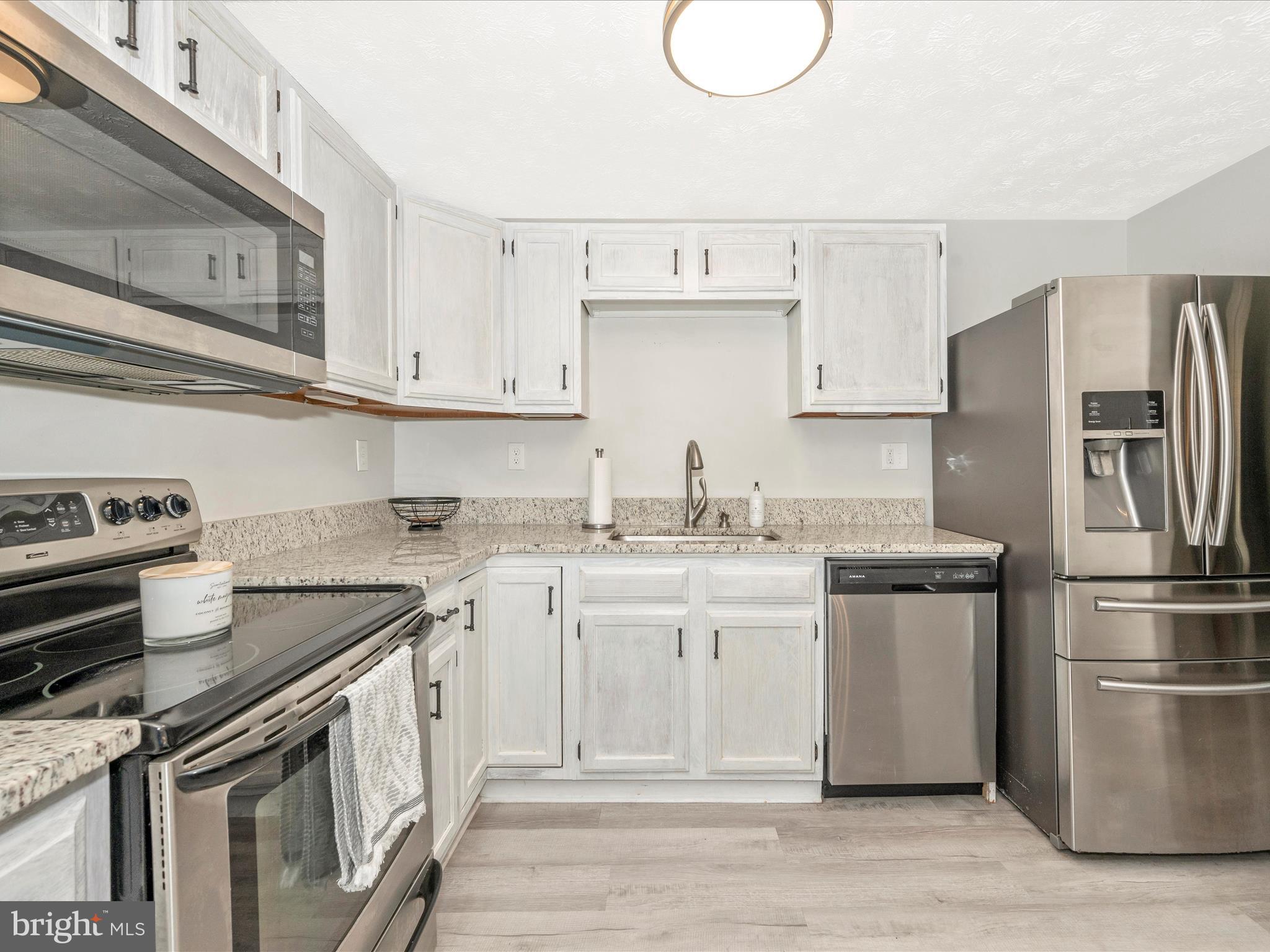 WASHINGTON CENTER - Residential