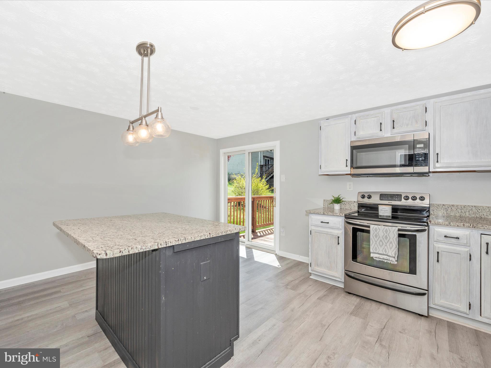 WASHINGTON CENTER - Residential