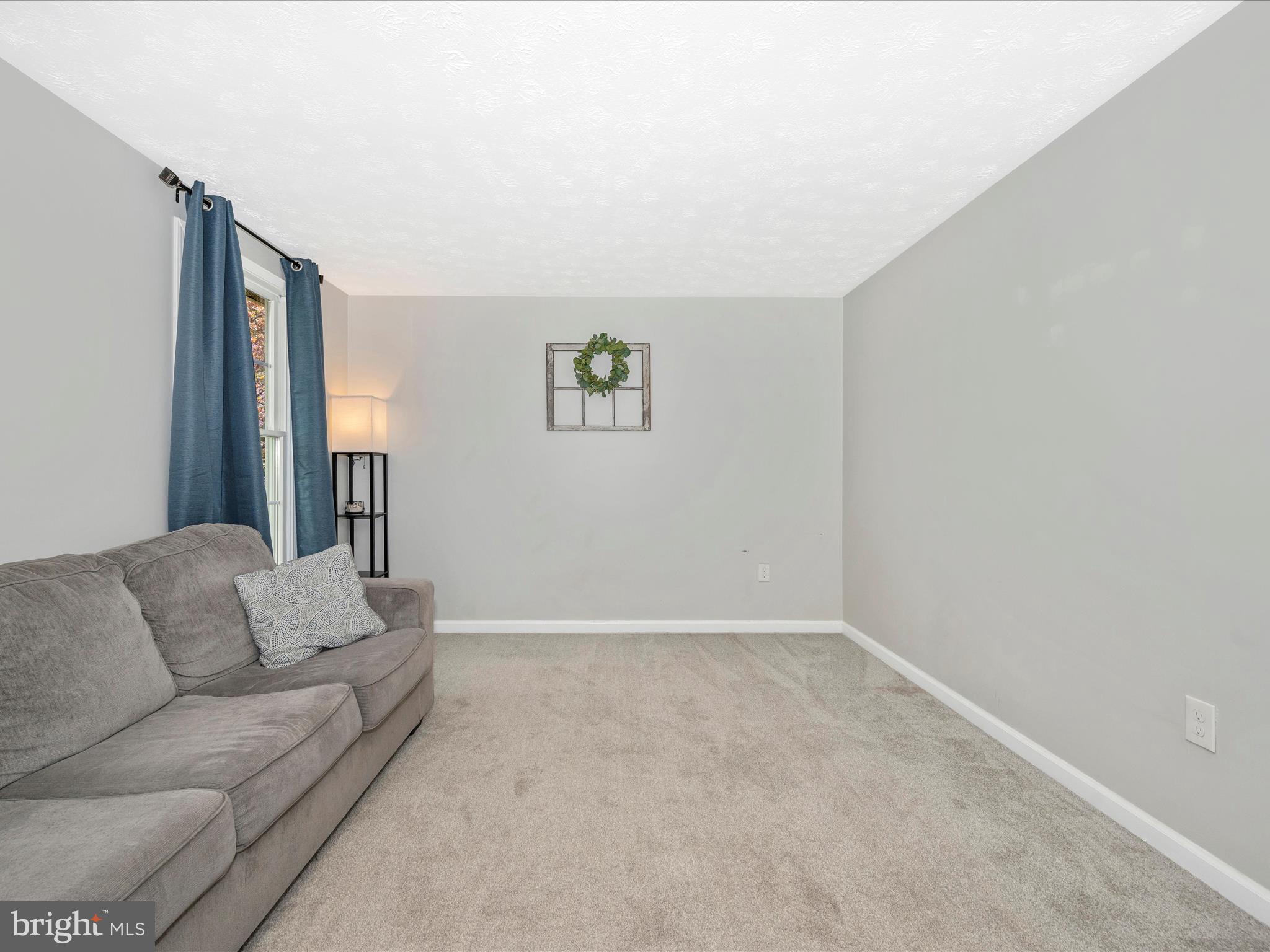 WASHINGTON CENTER - Residential