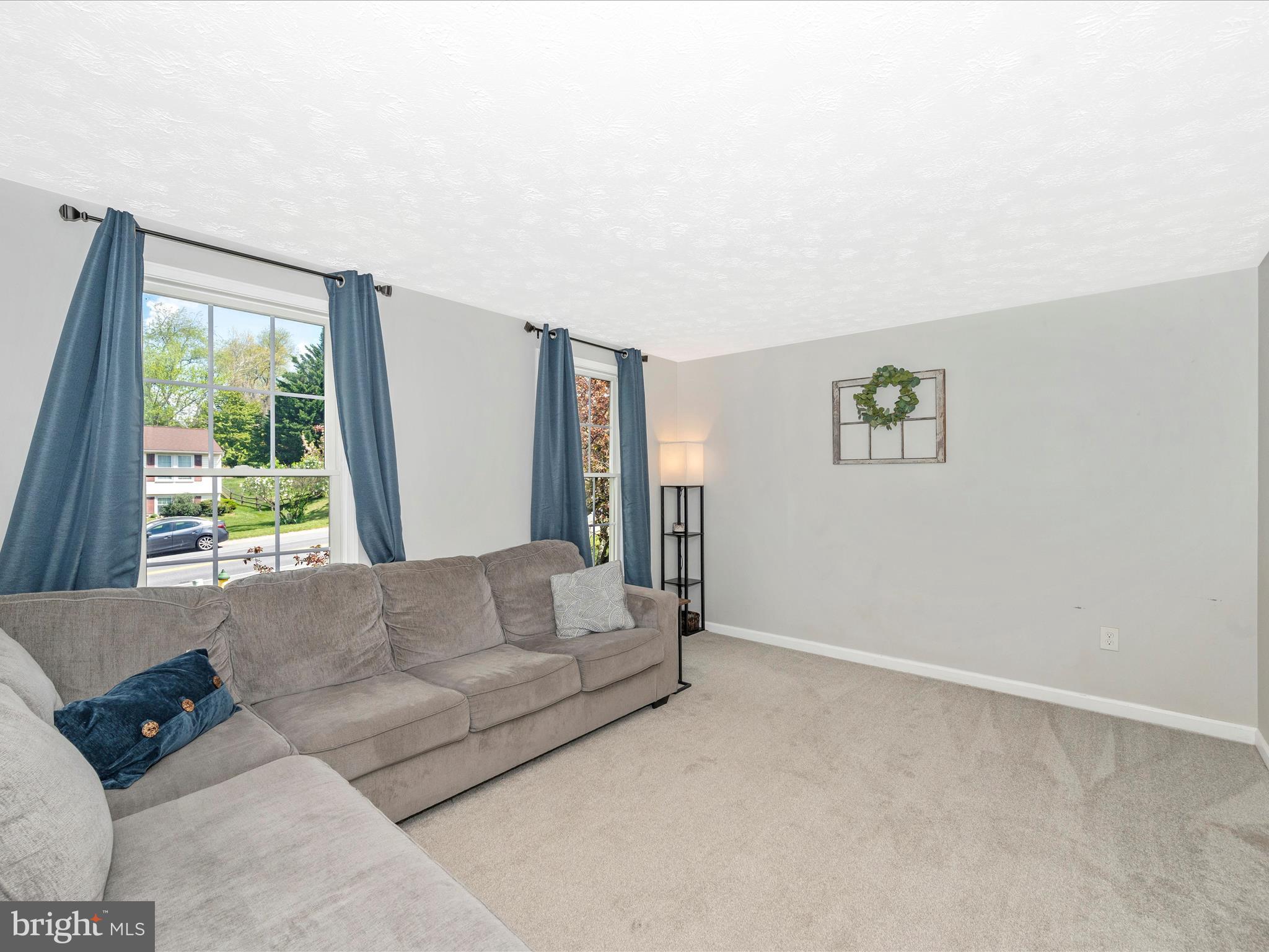 WASHINGTON CENTER - Residential