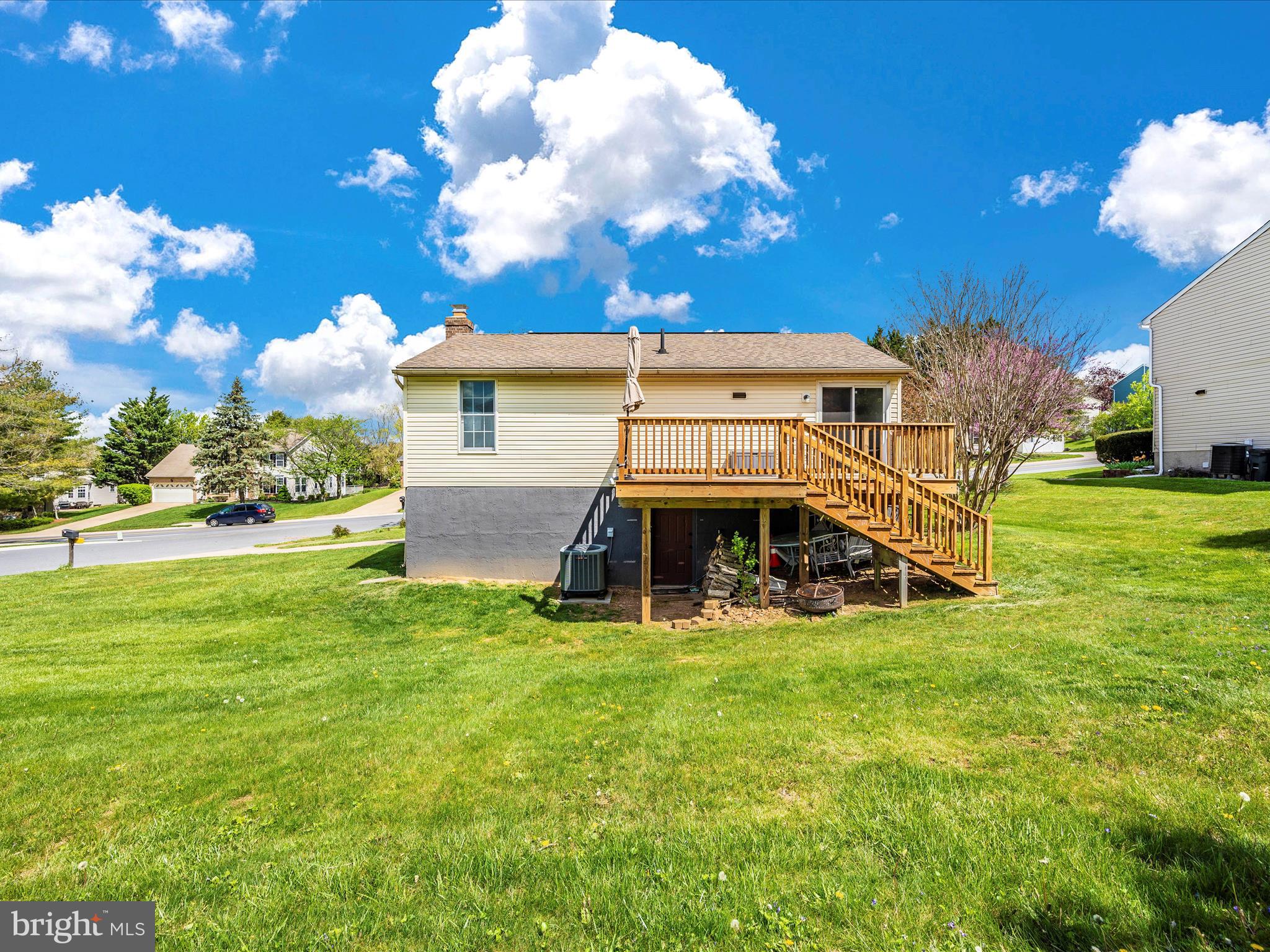 WASHINGTON CENTER - Residential