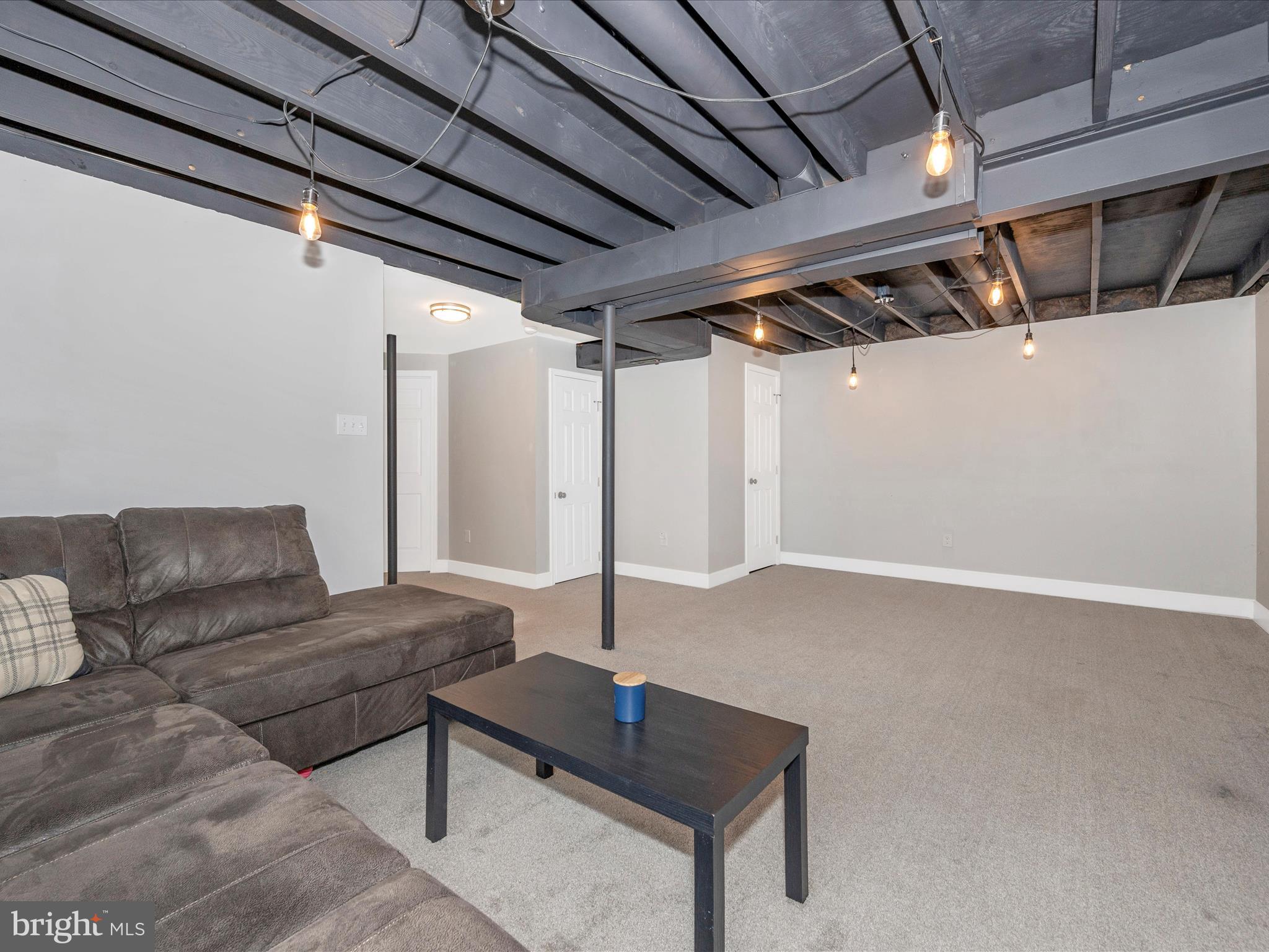 WASHINGTON CENTER - Residential