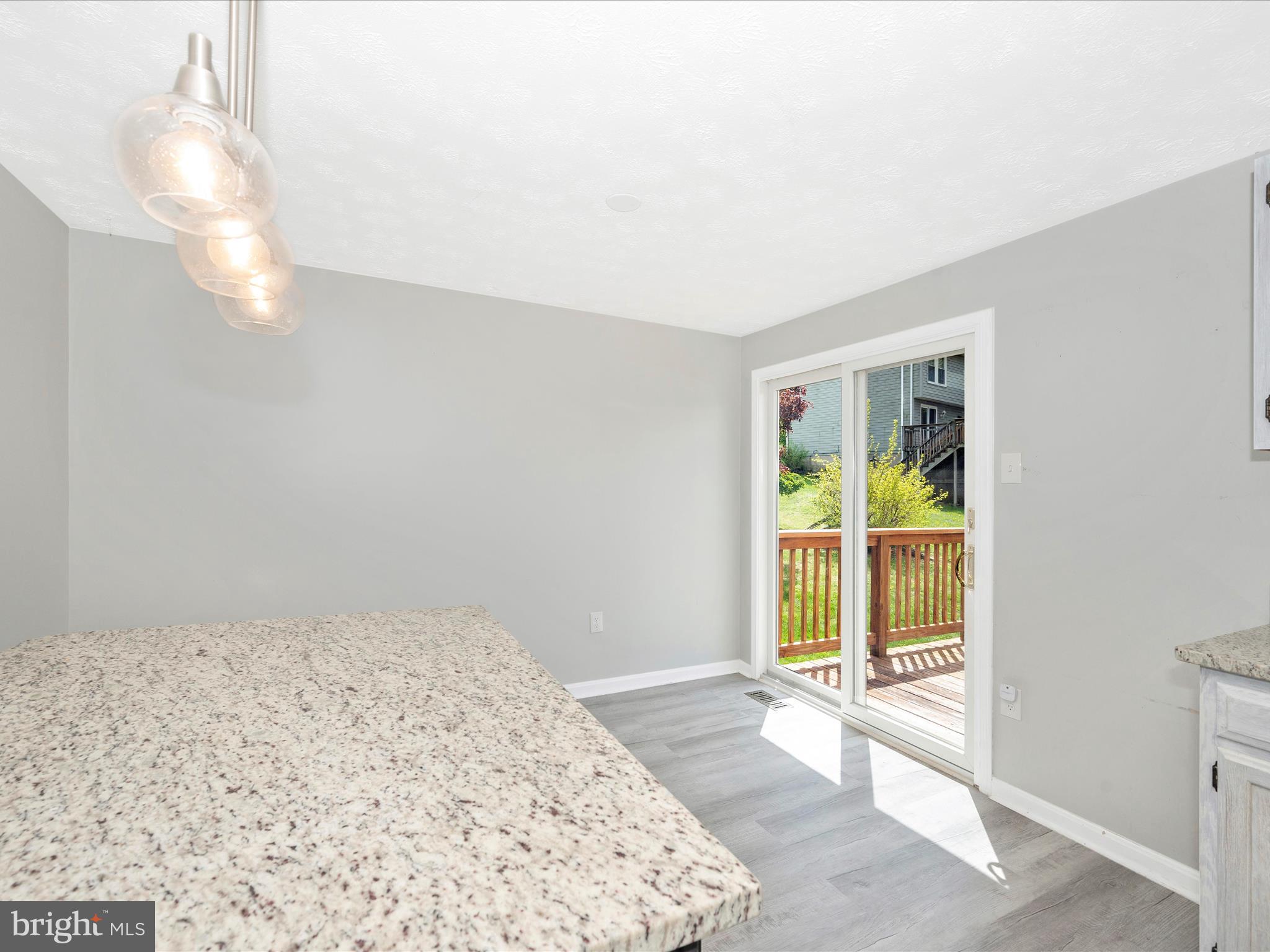 WASHINGTON CENTER - Residential