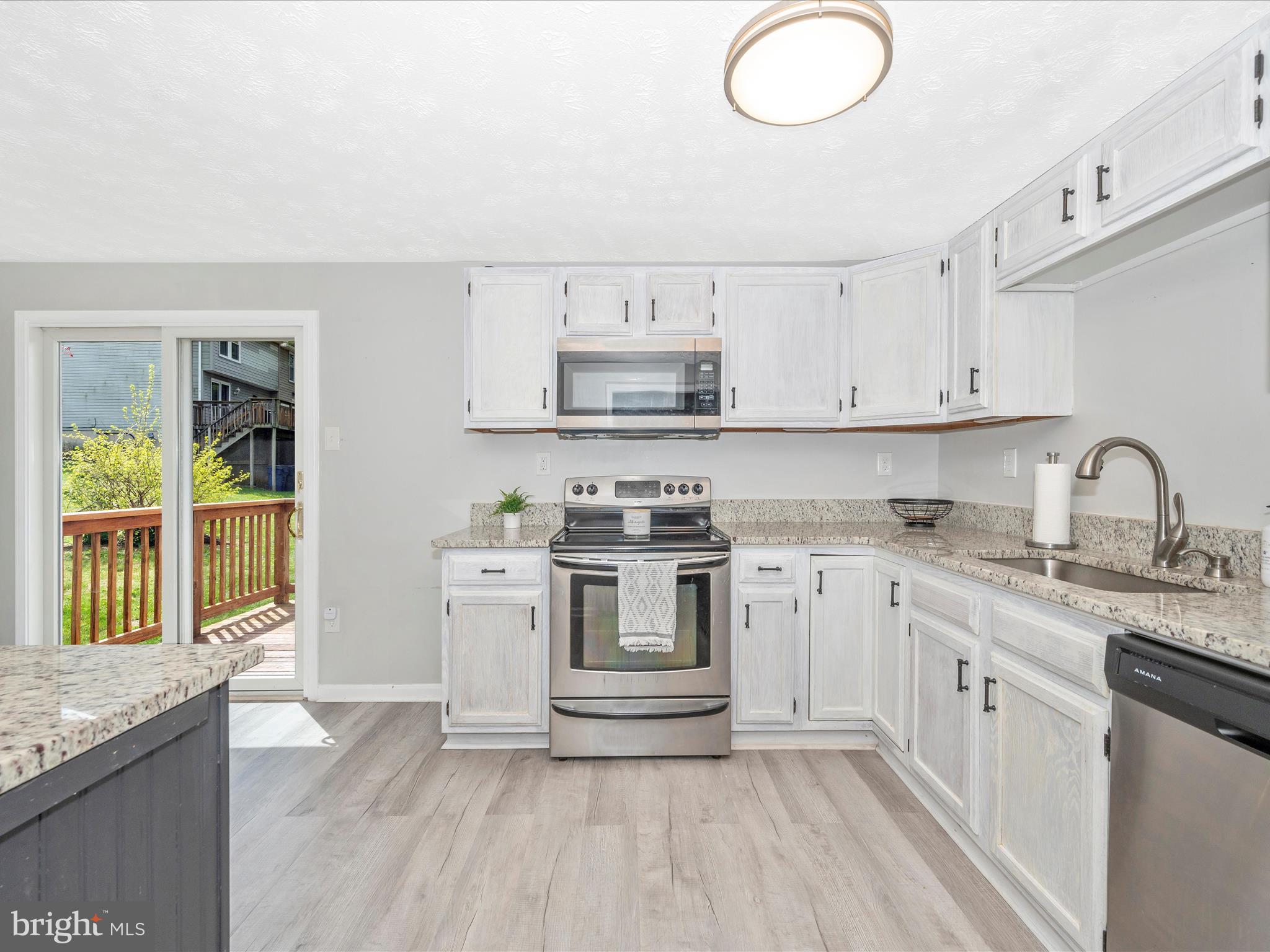 WASHINGTON CENTER - Residential