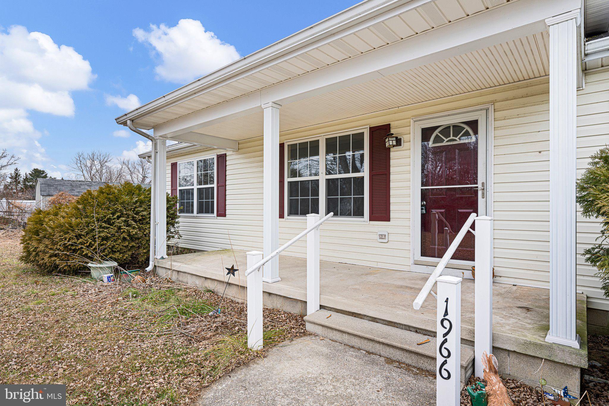 1966 DOWNS CHAPEL ROAD