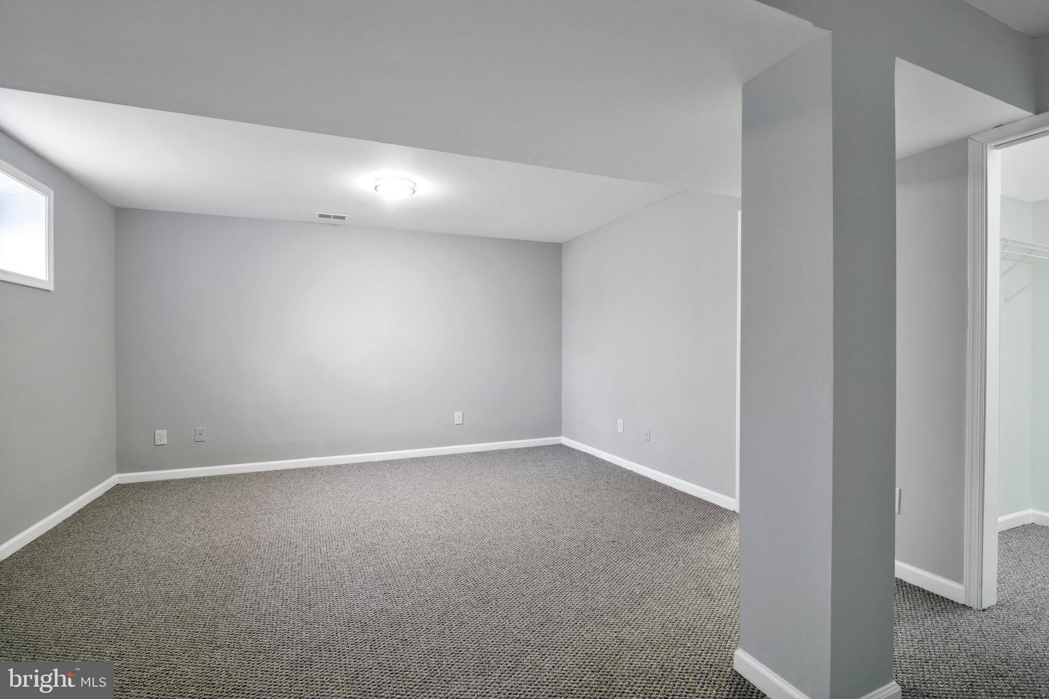 PETZOLD - Residential Lease