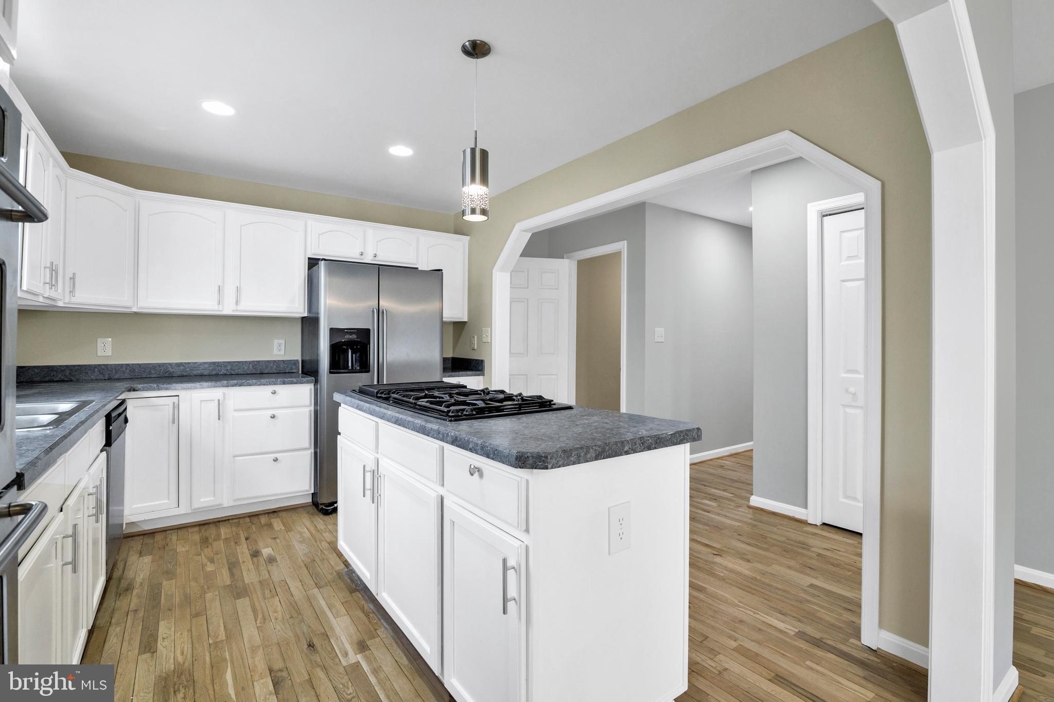 PETZOLD - Residential Lease