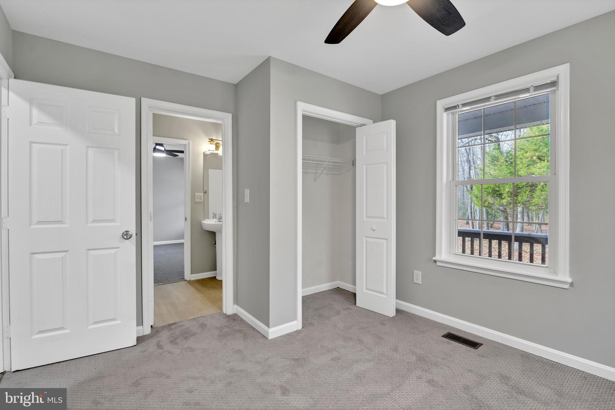 PETZOLD - Residential Lease