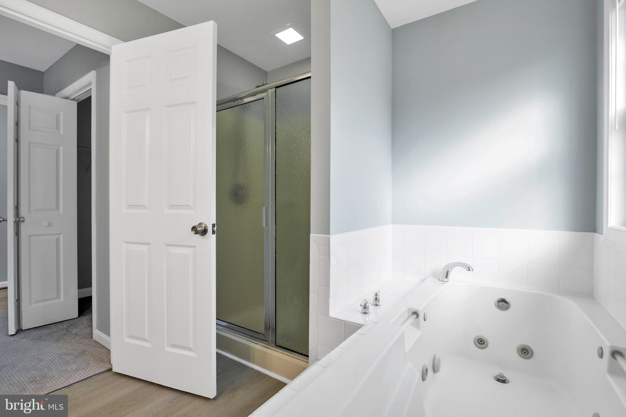 PETZOLD - Residential Lease