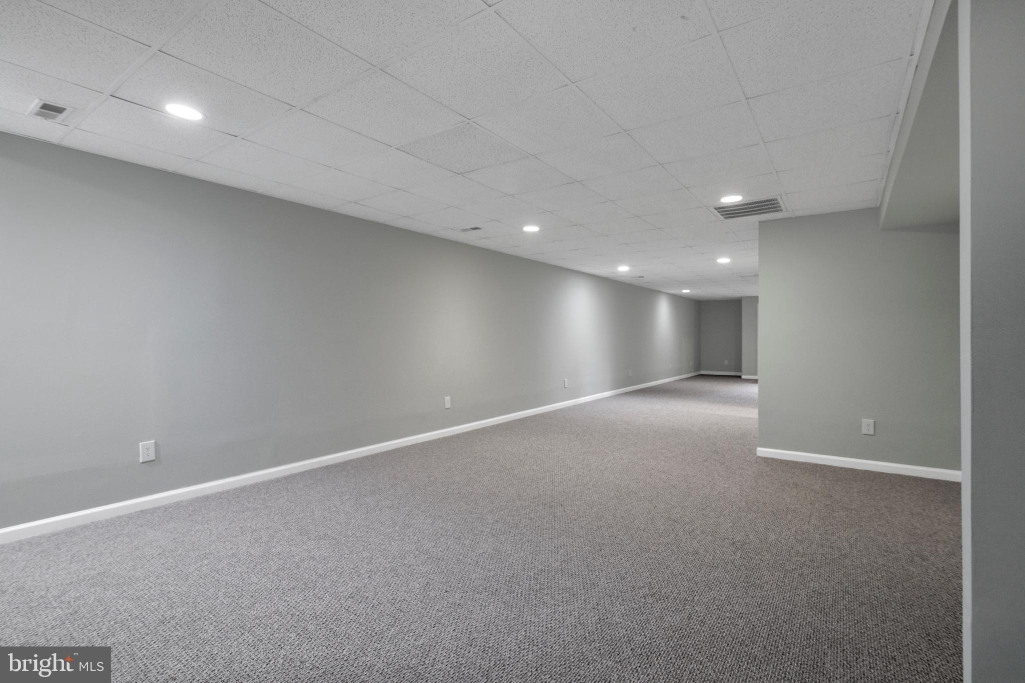 PETZOLD - Residential Lease