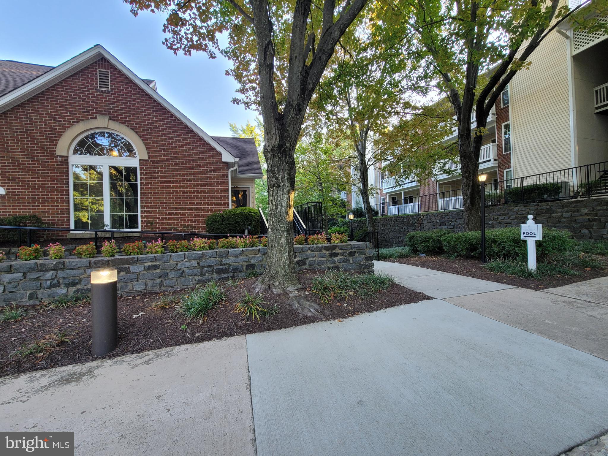 FOUNTAINS AT MCLEAN - Residential Lease