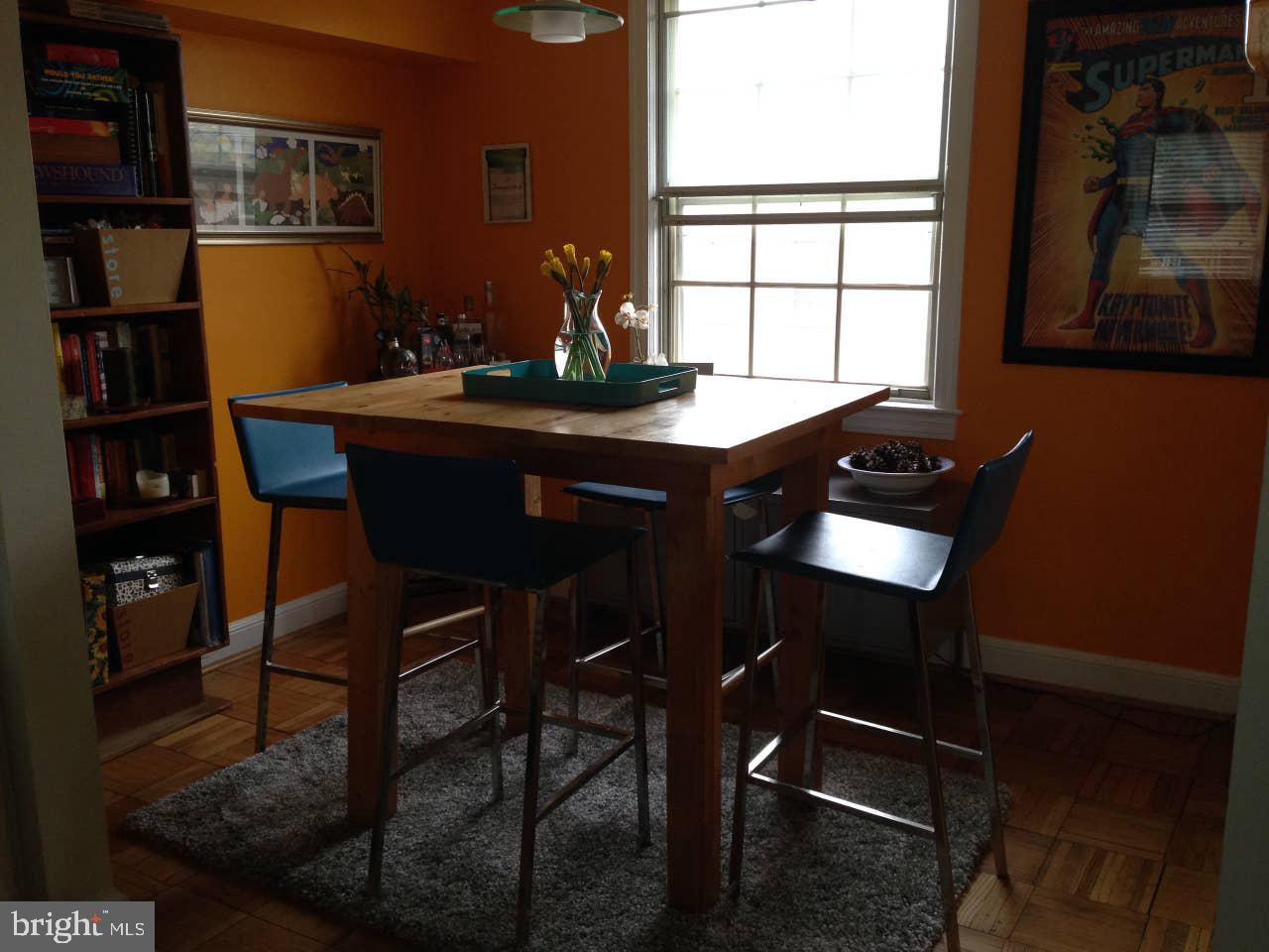 CAMBRIDGE COURTS - Residential Lease