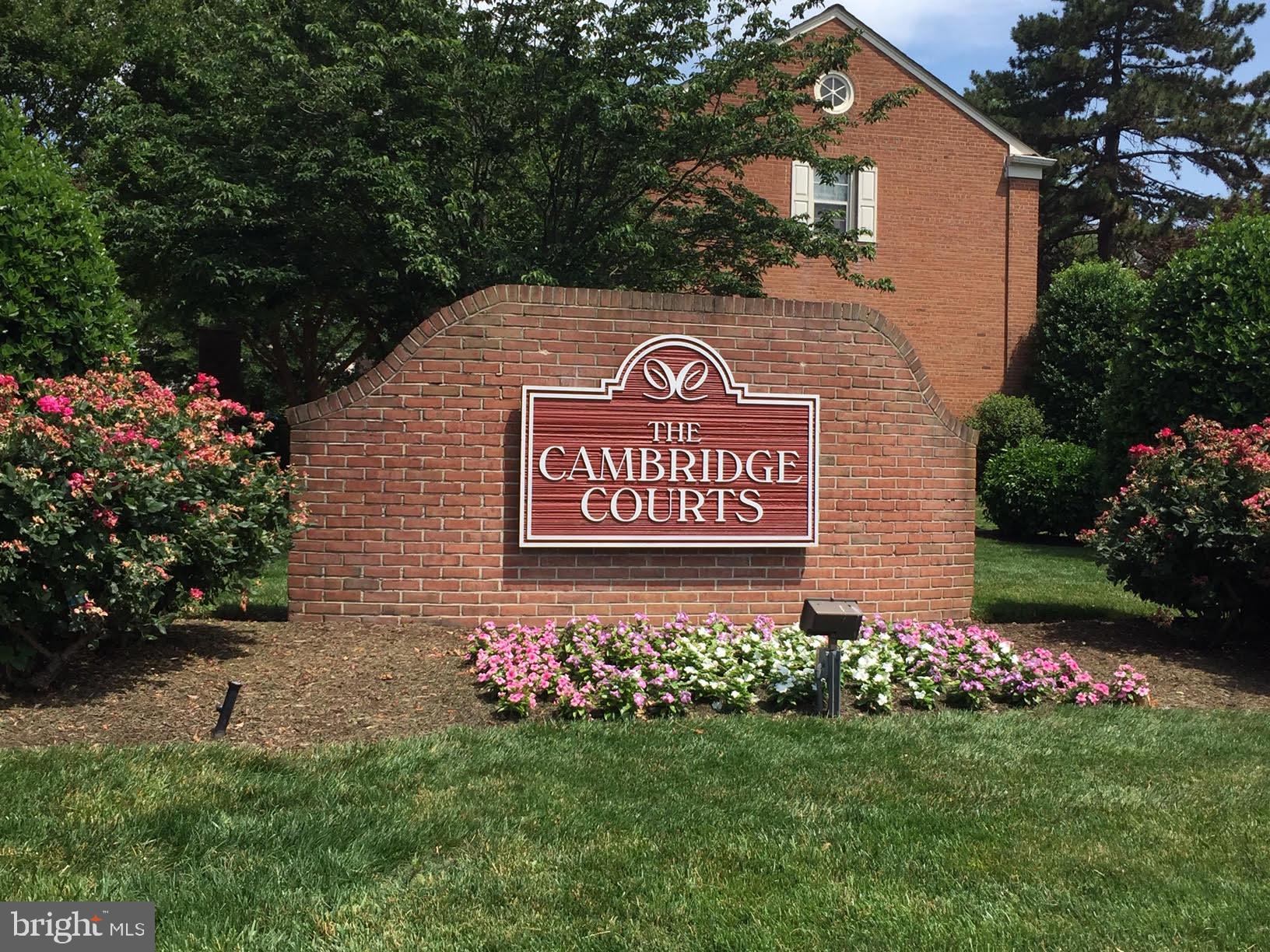 CAMBRIDGE COURTS - Residential Lease