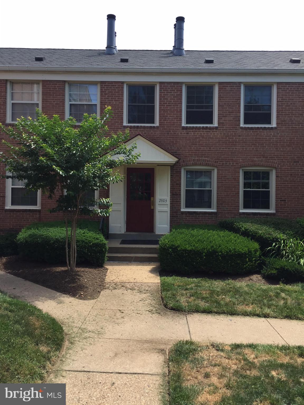 CAMBRIDGE COURTS - Residential Lease