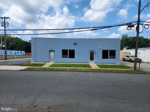 Photo of 31 Lexington Ave, EWING, NJ 08618 (MLS # NJME2053640)