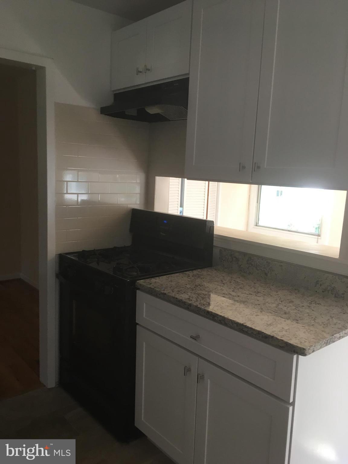 PIMMIT HILLS - Residential Lease