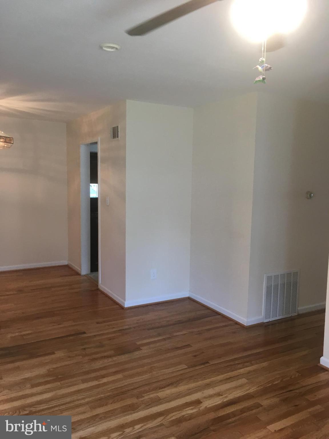 PIMMIT HILLS - Residential Lease