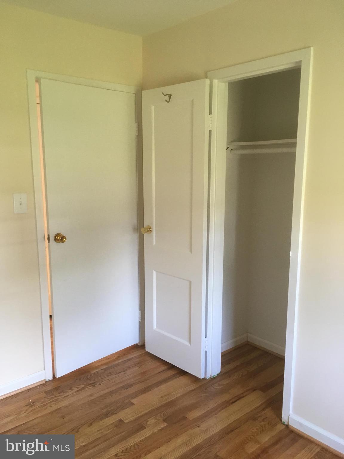 PIMMIT HILLS - Residential Lease