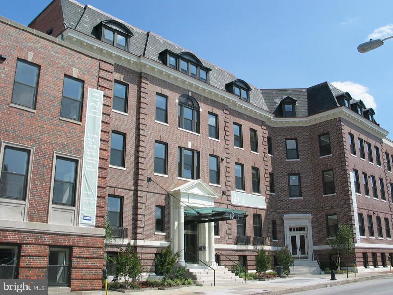 FEDERAL HILL HISTORIC DISTRICT - Residential Lease