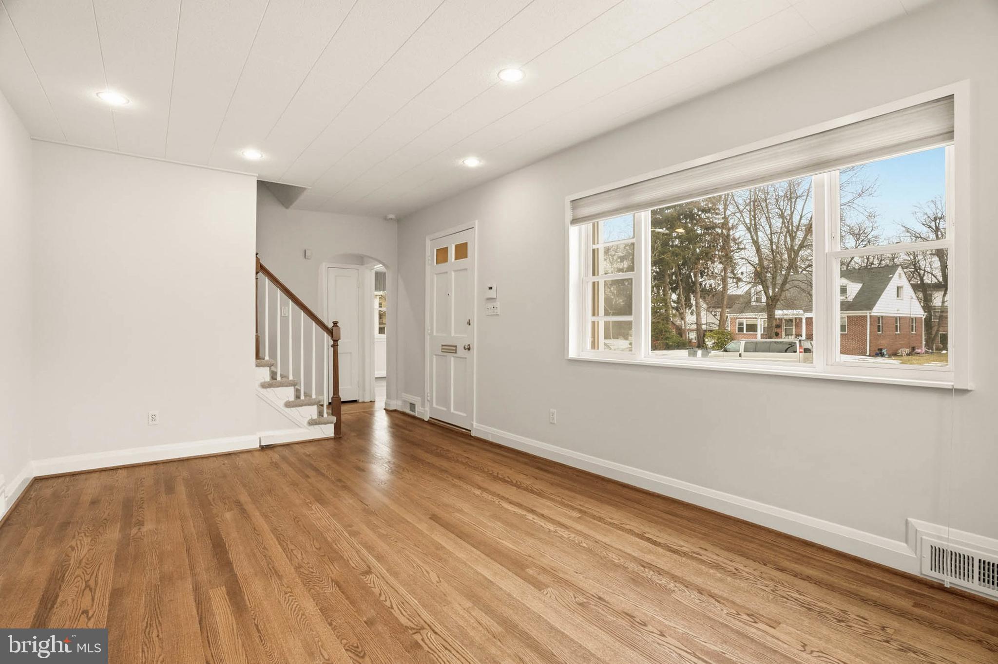 GREENSPRING MANOR - Residential