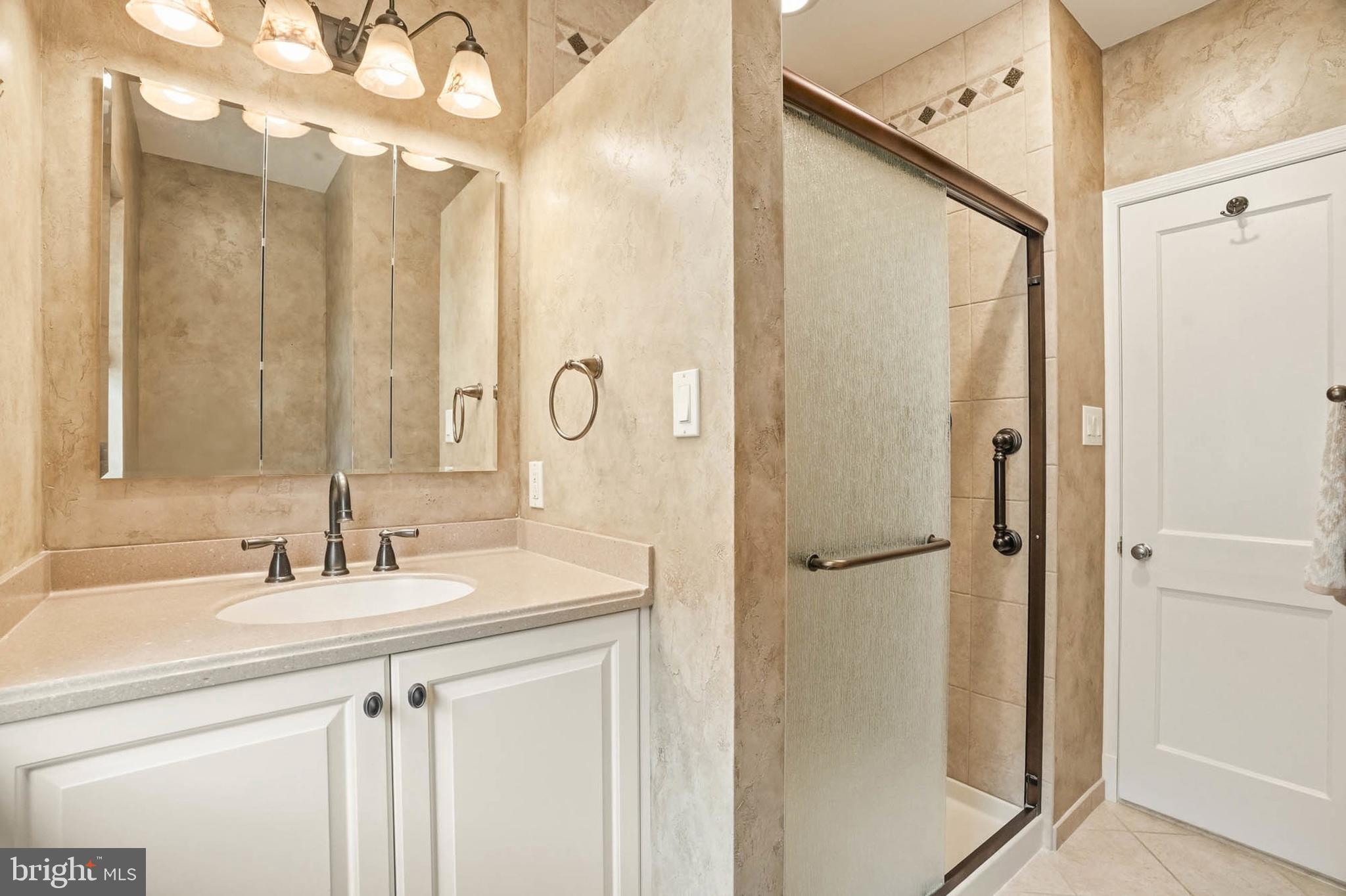 GREENSPRING MANOR - Residential