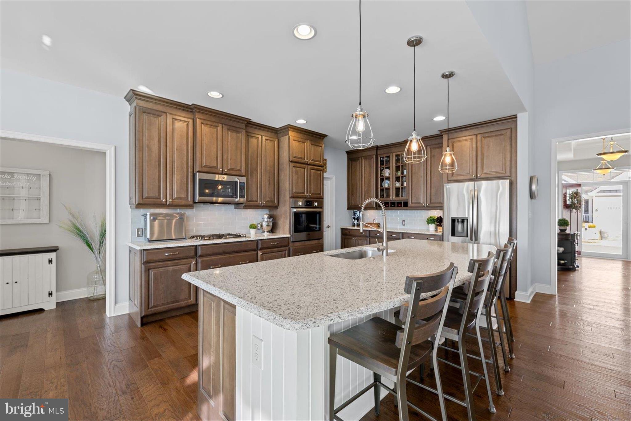 PENINSULA LAKES - Residential