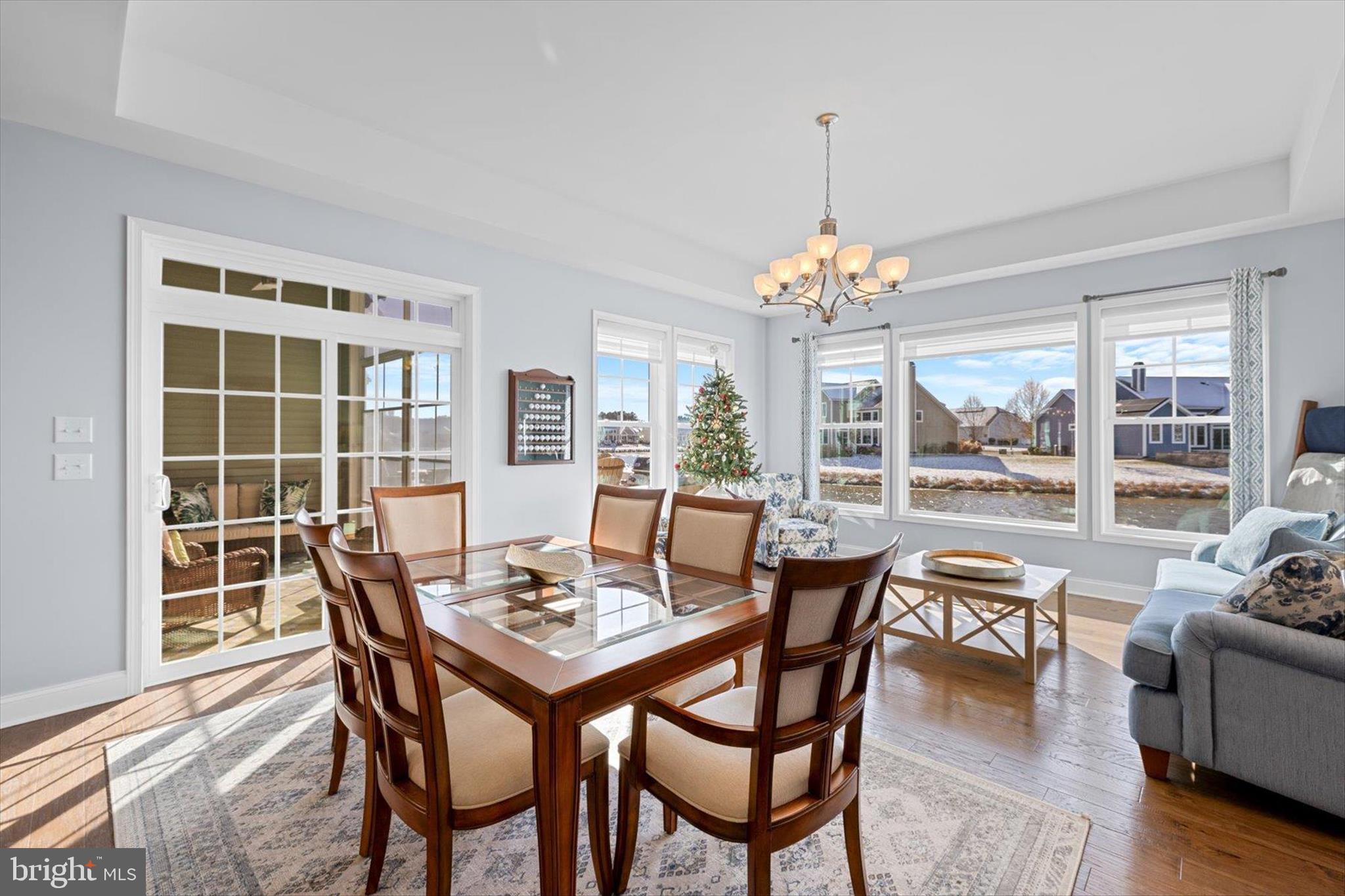 PENINSULA LAKES - Residential