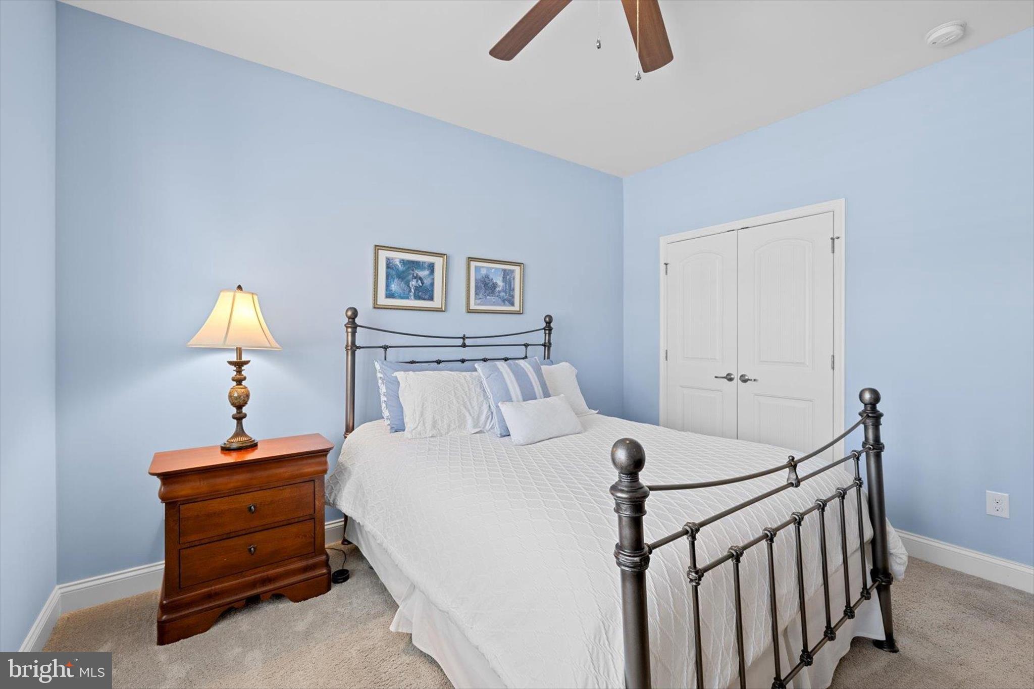 PENINSULA LAKES - Residential