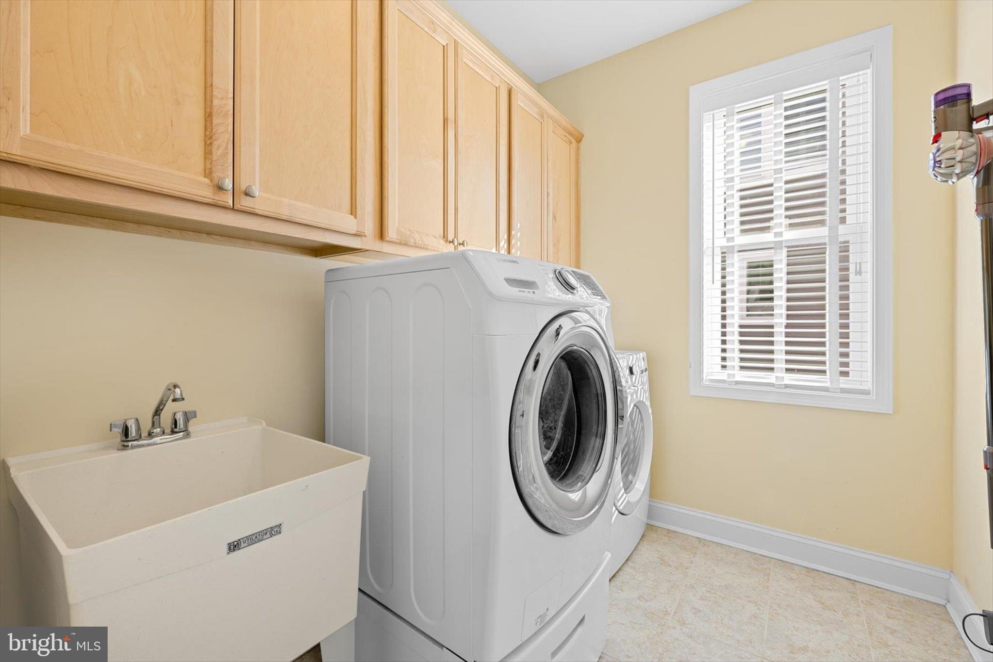 PENINSULA LAKES - Residential