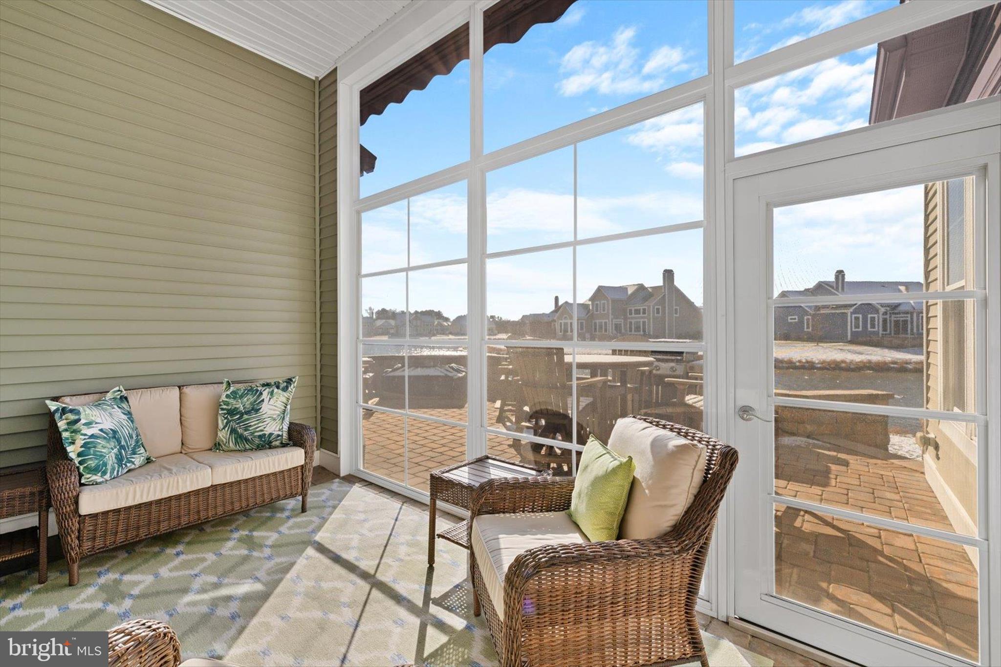 PENINSULA LAKES - Residential