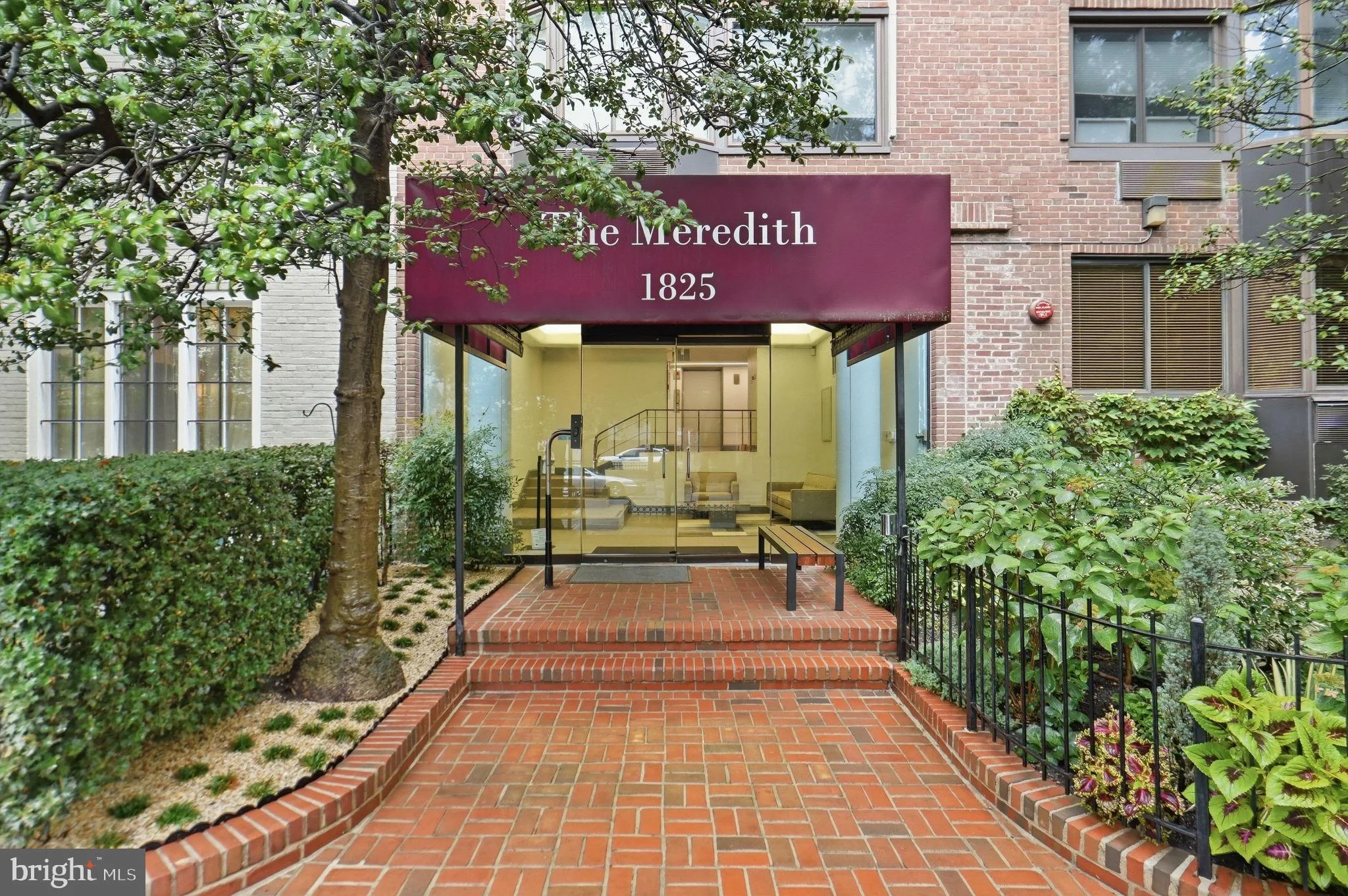 1825 T Street NW Unit 301, Washington, DC 20009