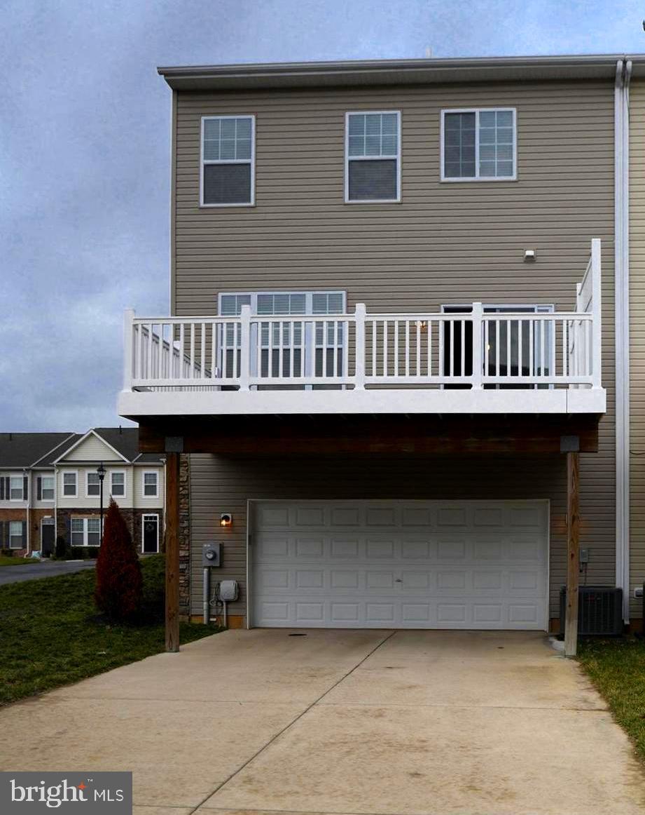 CLARK'S REST - Residential