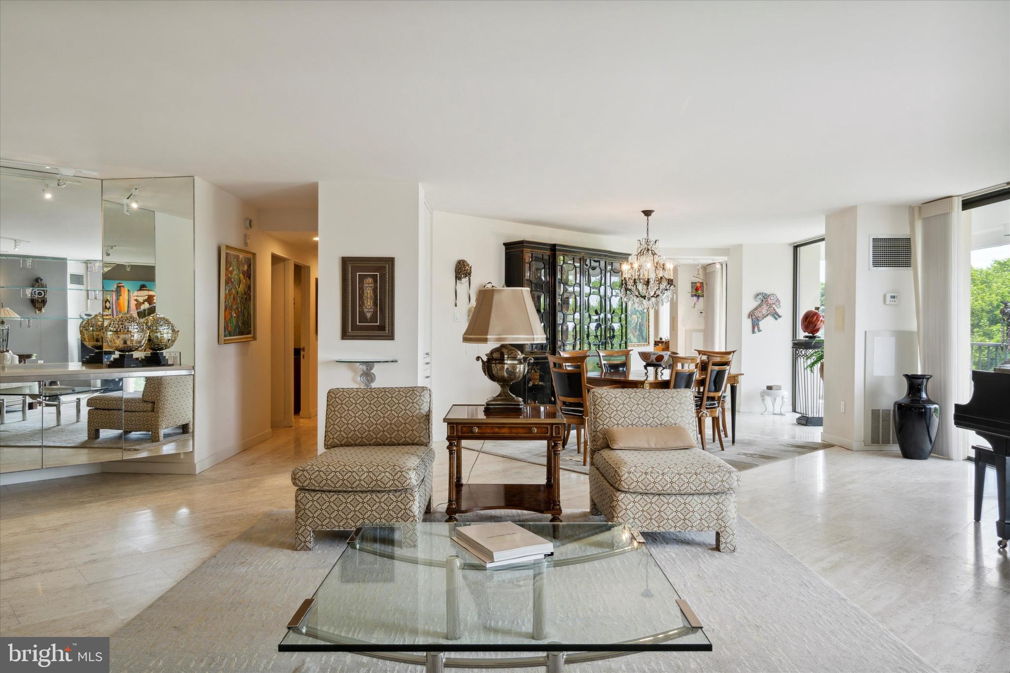 BRIAR HOUSE - Residential