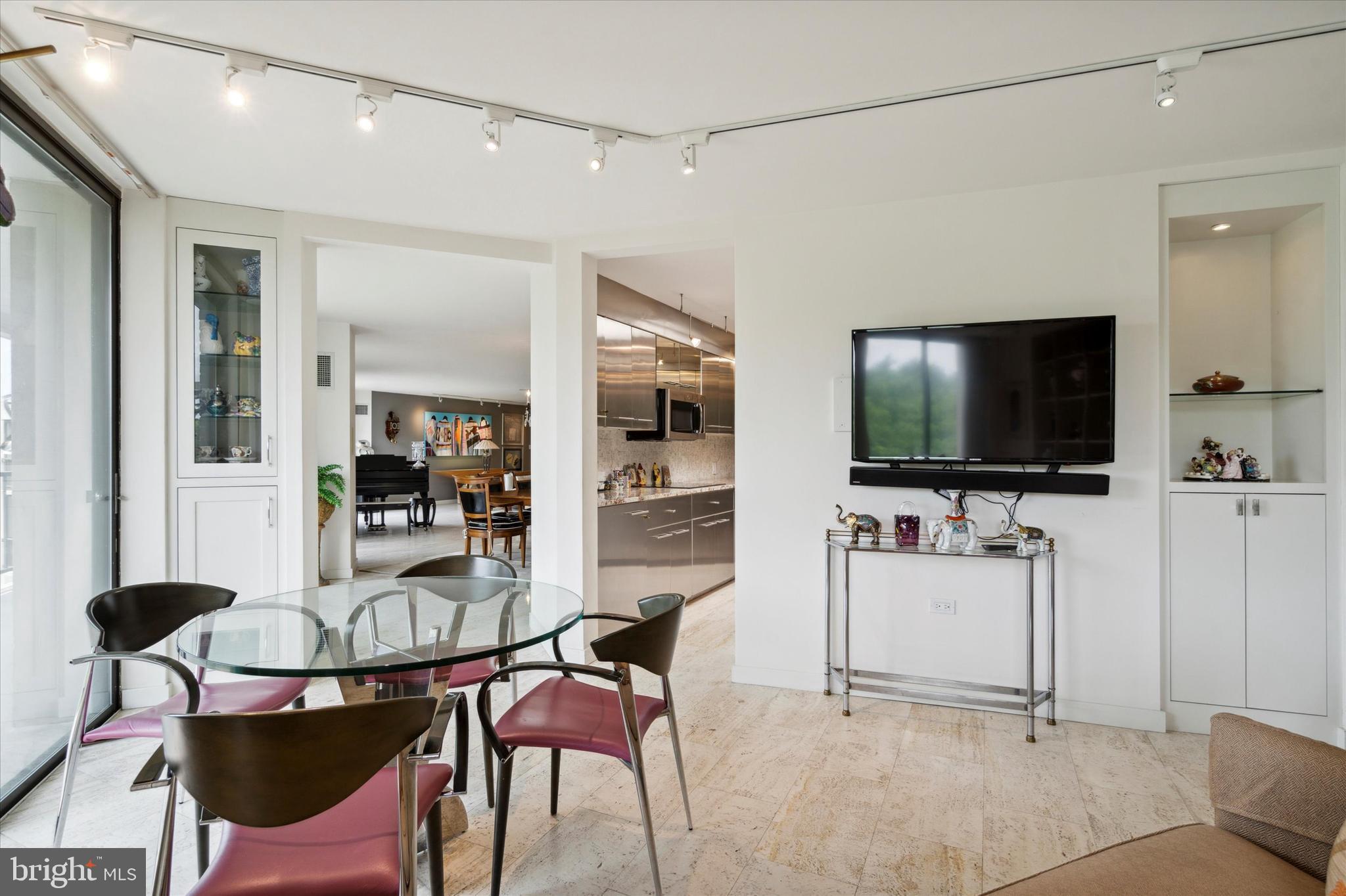 BRIAR HOUSE - Residential