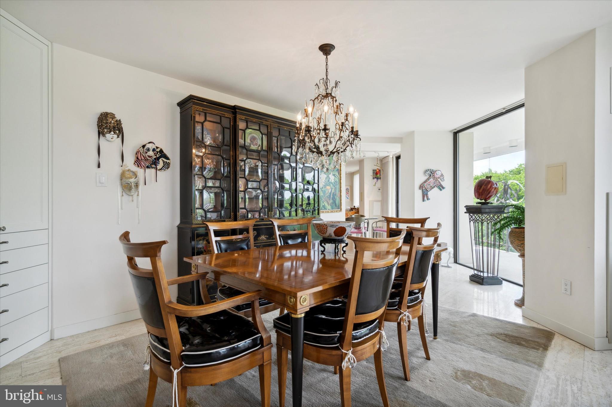 BRIAR HOUSE - Residential