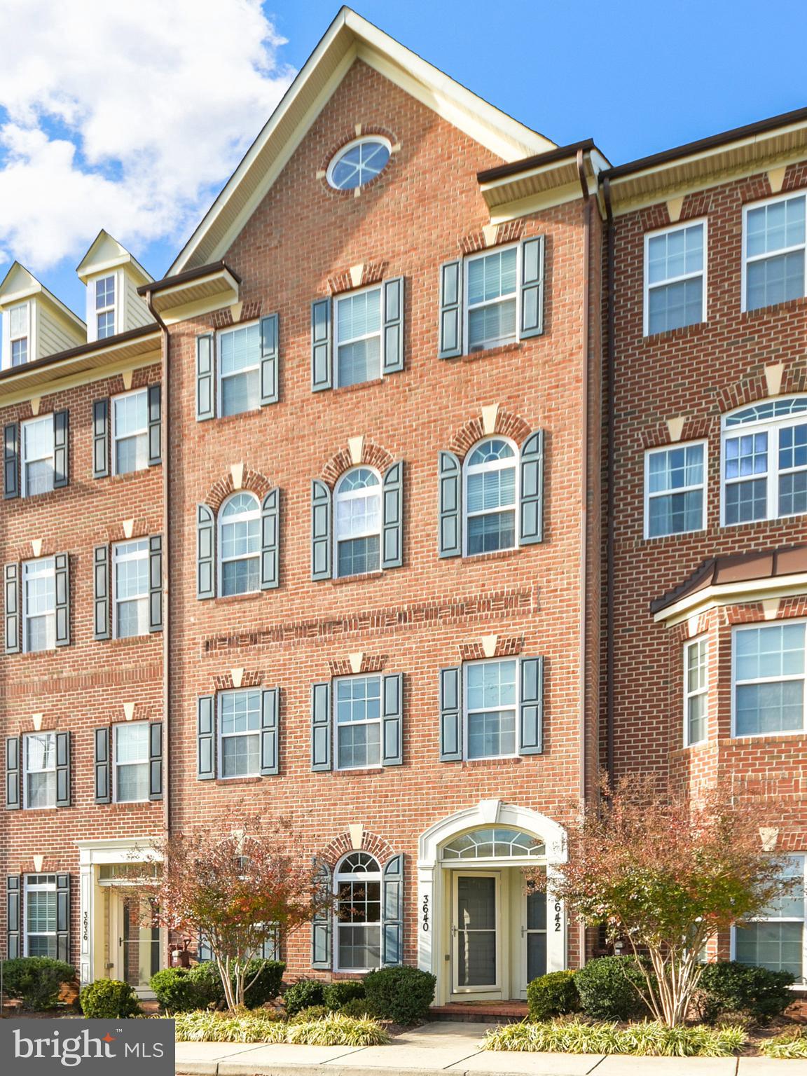 VILLAGES OF URBANA - Residential