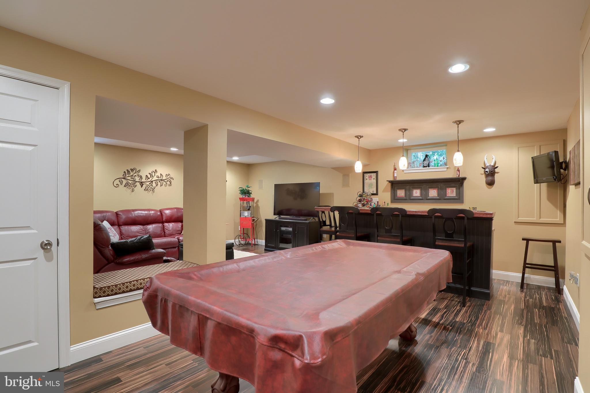 PARKSIDE ESTATES - Residential