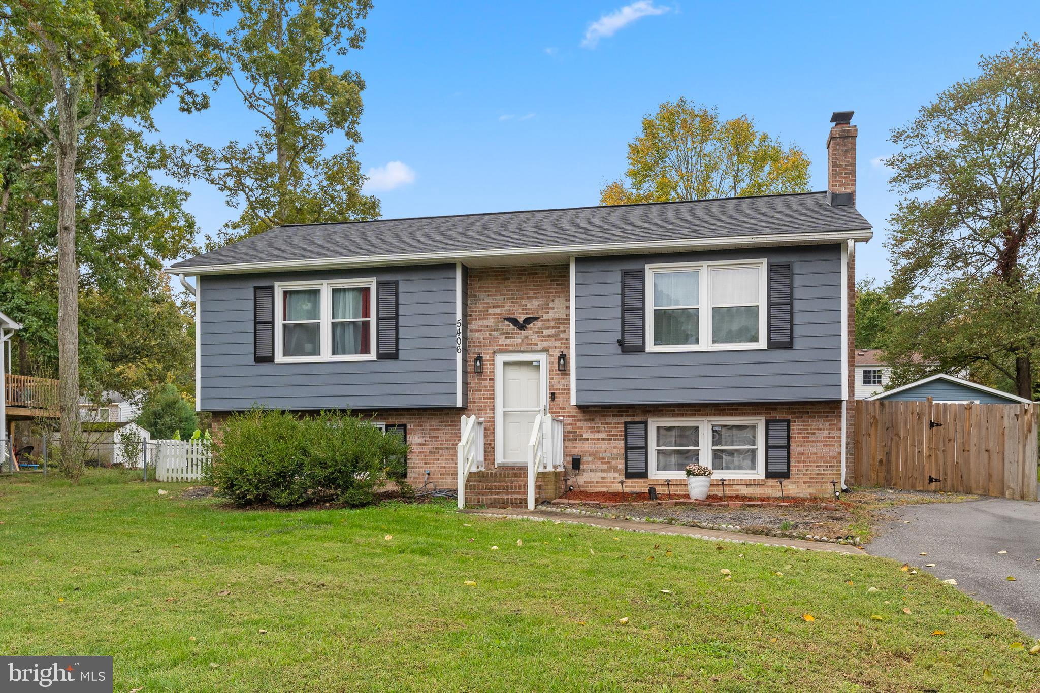 5406 LEE WHITE LANE