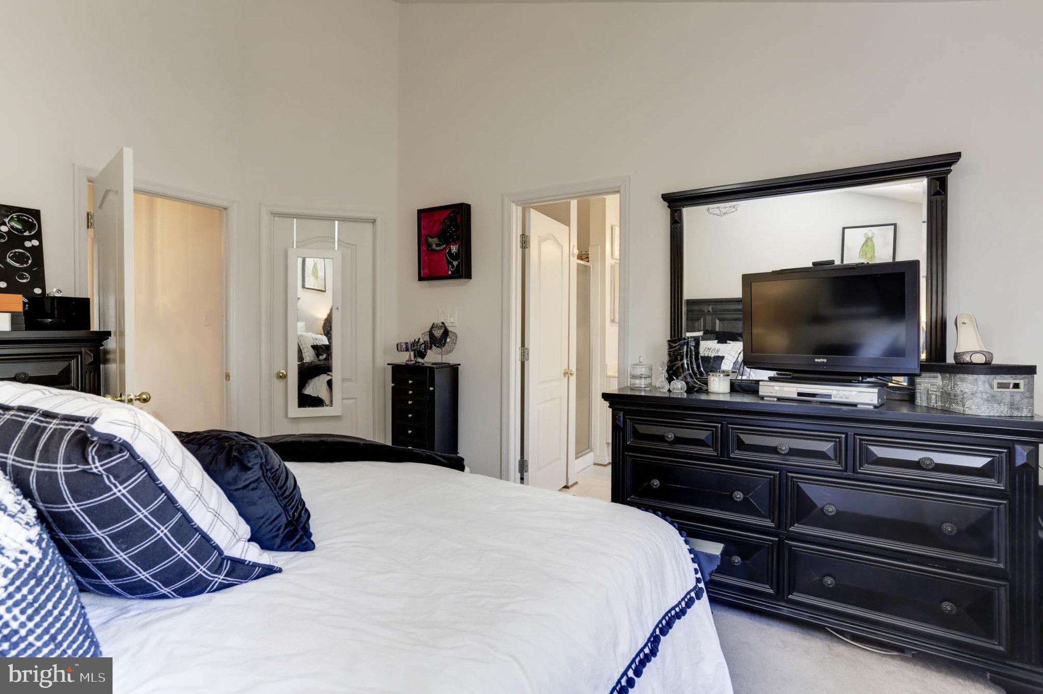 FOXRIDGE - Residential