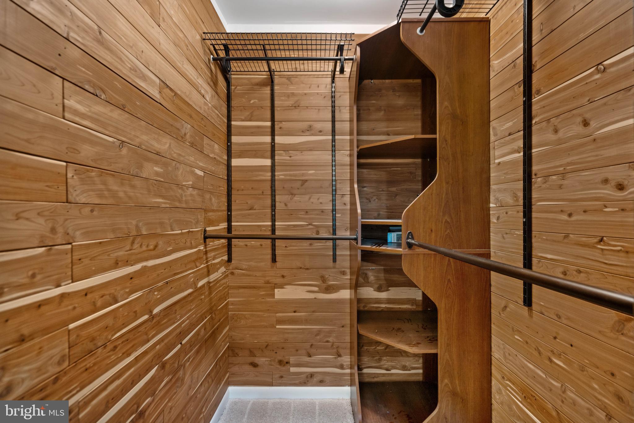 SHANNONDALE - Residential